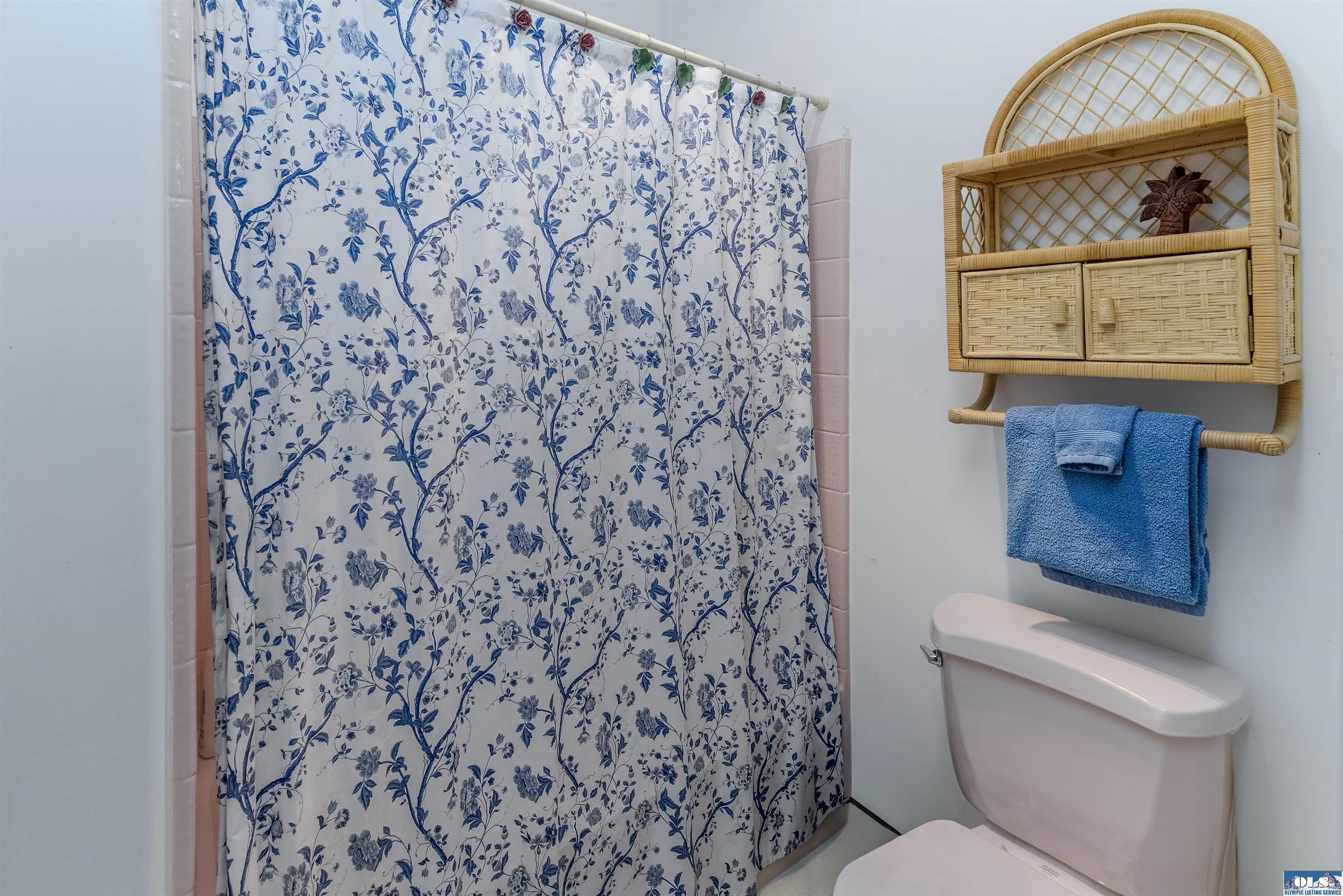 Sequim, Washington, 98382, United States, 2 Bedrooms Bedrooms, ,2 BathroomsBathrooms,Residential,Active,1967106