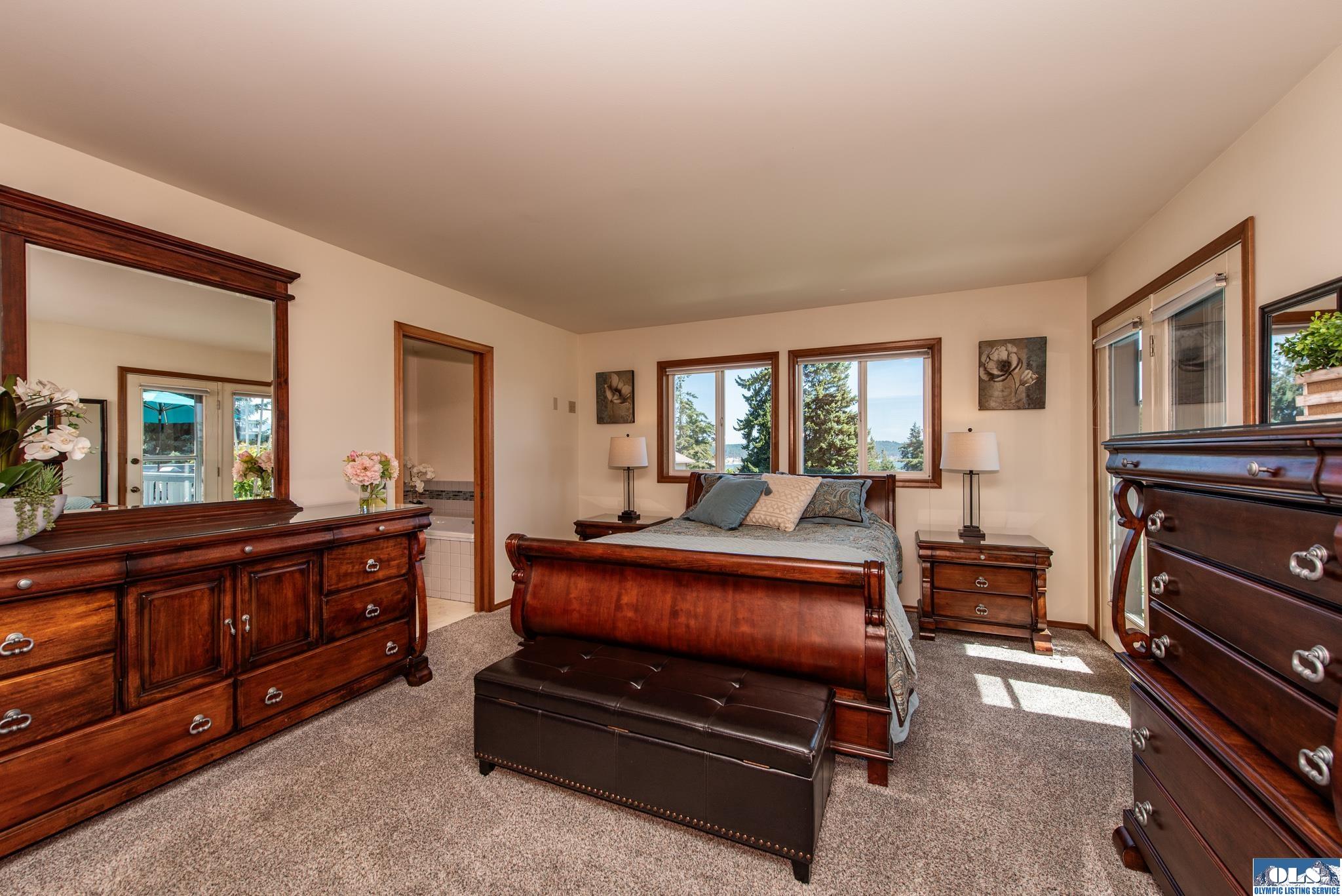 Sequim, Washington, 98382, United States, 3 Bedrooms Bedrooms, ,3 BathroomsBathrooms,Residential,Active,1936602