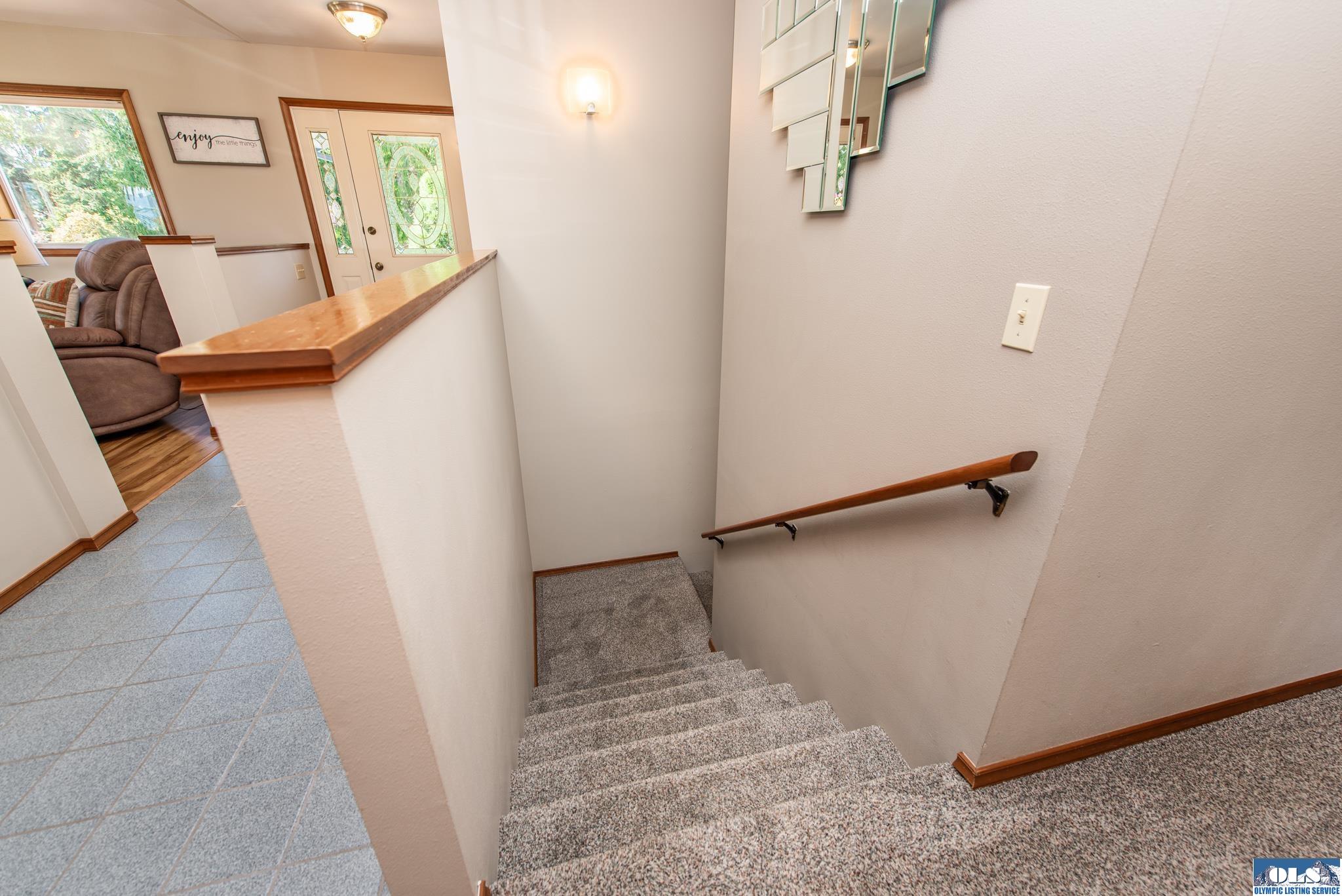 Sequim, Washington, 98382, United States, 3 Bedrooms Bedrooms, ,3 BathroomsBathrooms,Residential,Active,1936602