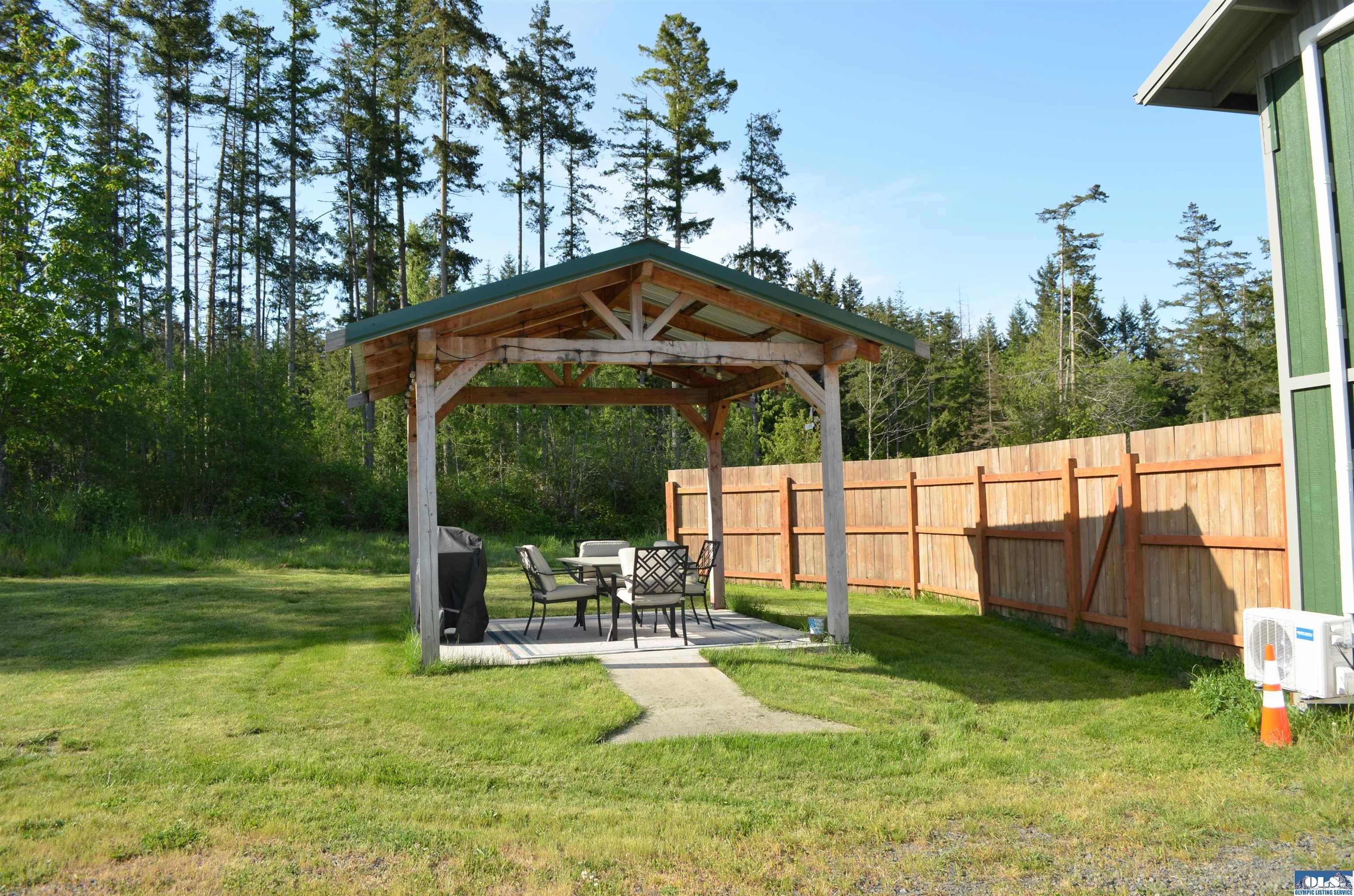 Sequim, Washington, 98382, United States, 5 Bedrooms Bedrooms, ,4 BathroomsBathrooms,Residential,Active,1945451