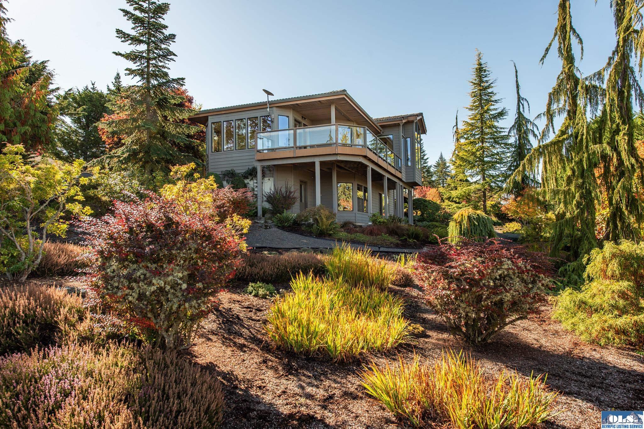 Sequim, Washington, 98382, United States, 3 Bedrooms Bedrooms, ,3 BathroomsBathrooms,Residential,Active,1967309