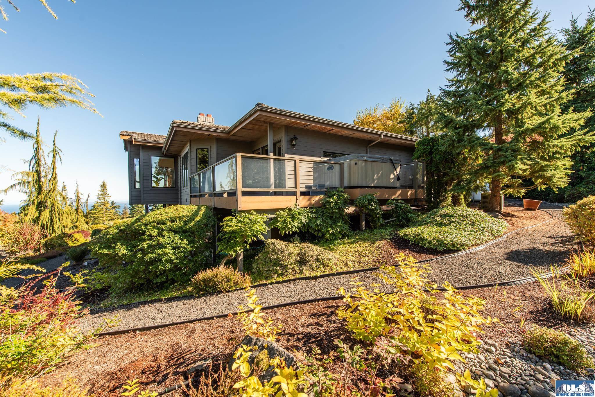 Sequim, Washington, 98382, United States, 3 Bedrooms Bedrooms, ,3 BathroomsBathrooms,Residential,Active,1967309