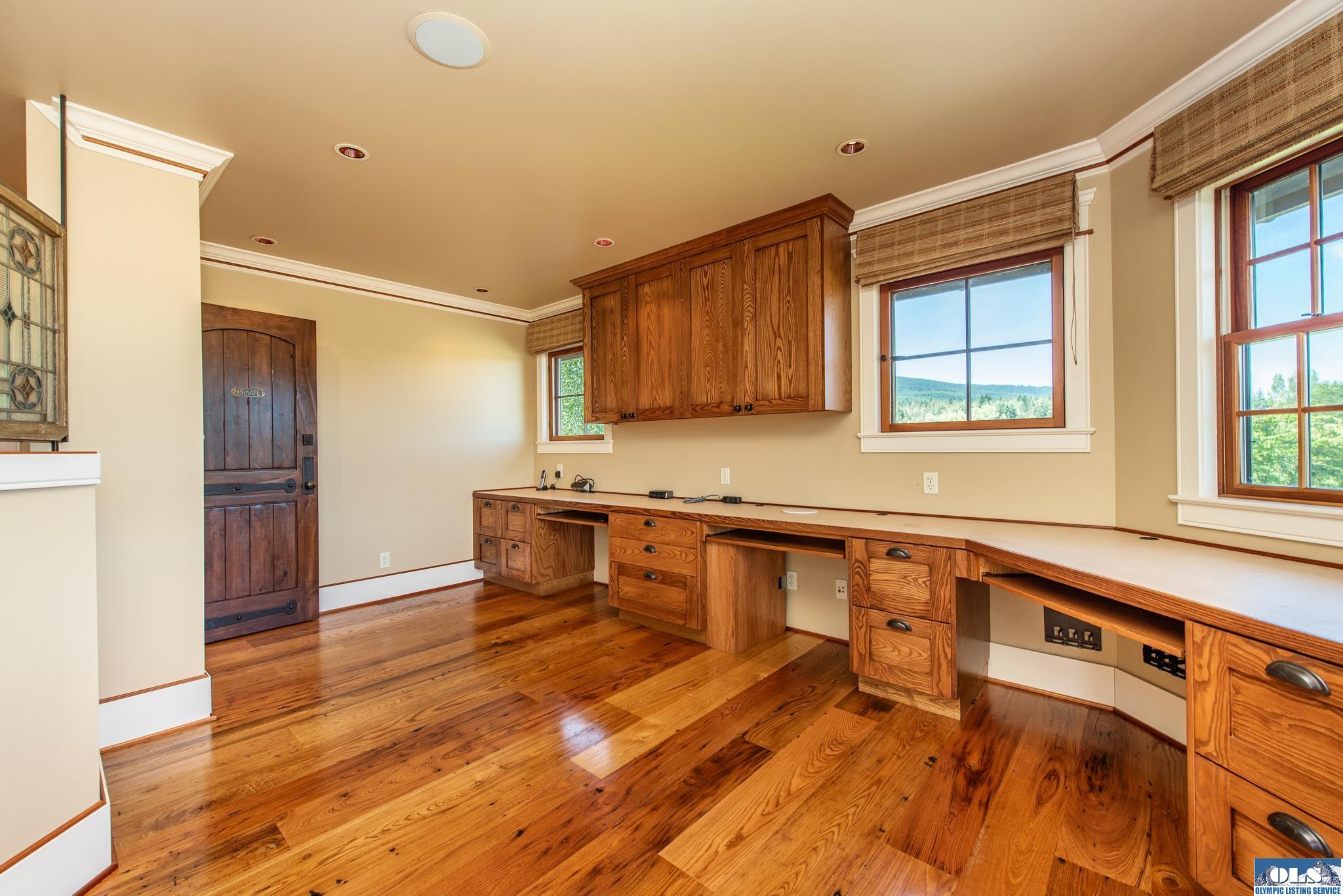 Sequim, Washington, 98382, United States, ,5 BathroomsBathrooms,Residential,Active,1790882