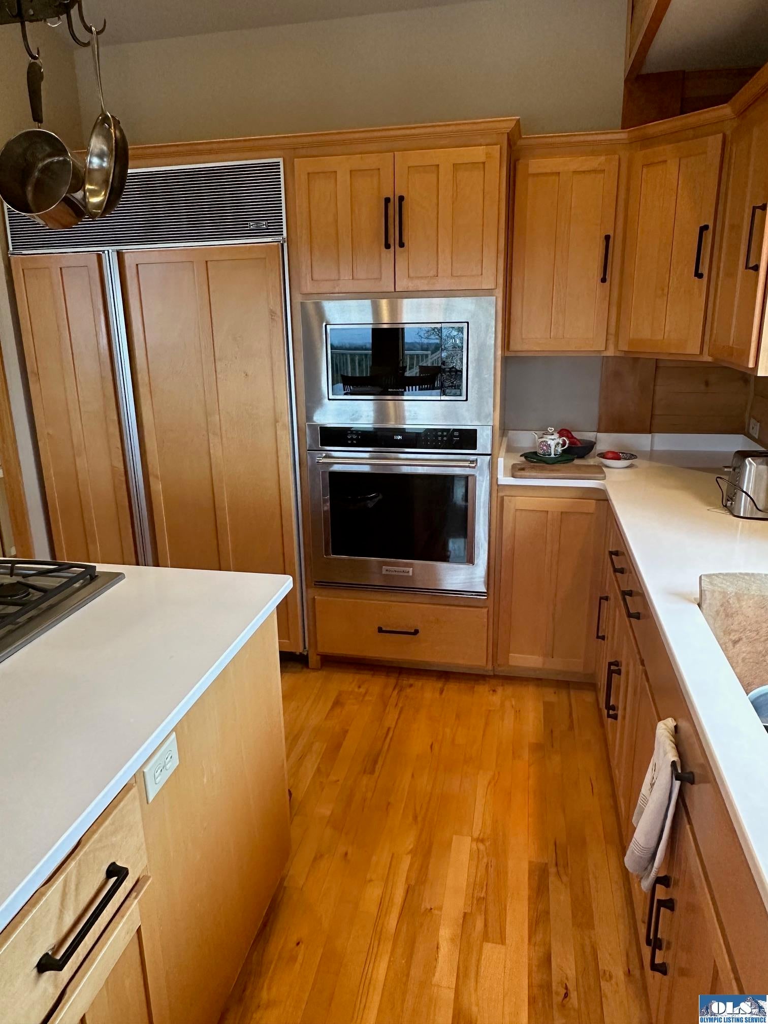 Port Angeles, Washington, 98362, United States, 3 Bedrooms Bedrooms, ,4 BathroomsBathrooms,Residential,Active,1808317