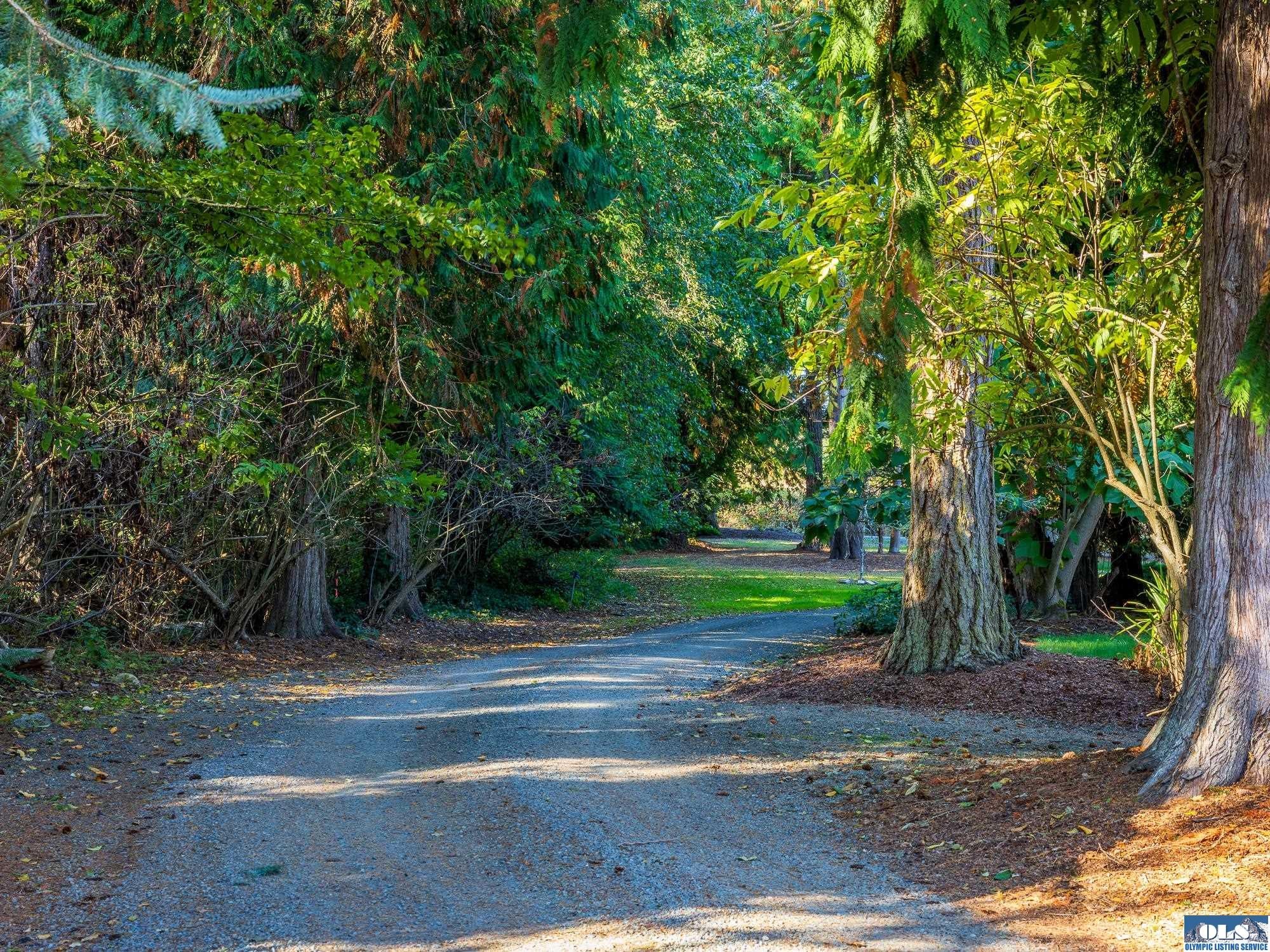 Sequim, Washington, 98382, United States, 4 Bedrooms Bedrooms, ,5 BathroomsBathrooms,Residential,Active,1808316