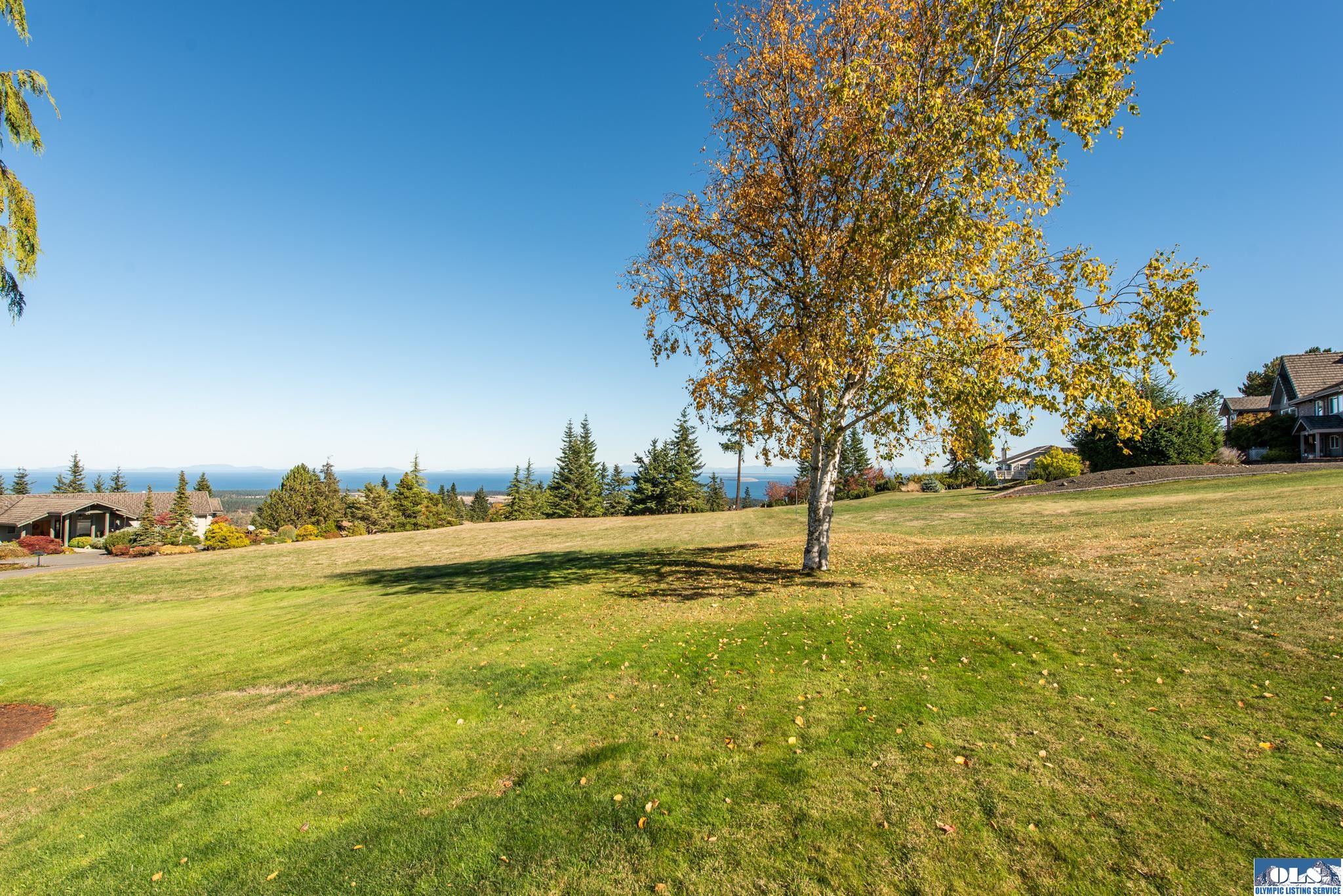 Sequim, Washington, 98382, United States, 3 Bedrooms Bedrooms, ,3 BathroomsBathrooms,Residential,Active,1967309