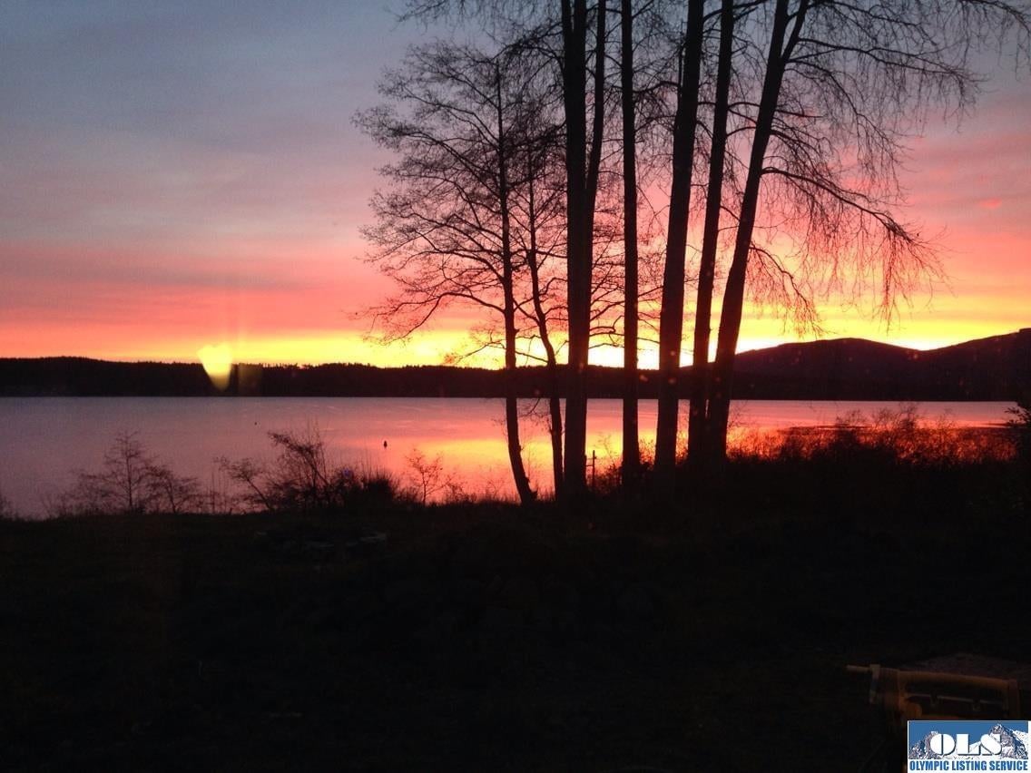 Sequim, Washington, 98382, United States, 4 Bedrooms Bedrooms, ,5 BathroomsBathrooms,Residential,Active,1808316