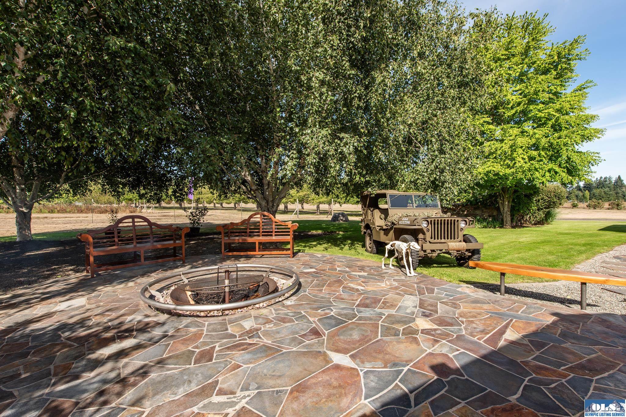 Sequim, Washington, 98382, United States, ,5 BathroomsBathrooms,Residential,Active,1790882