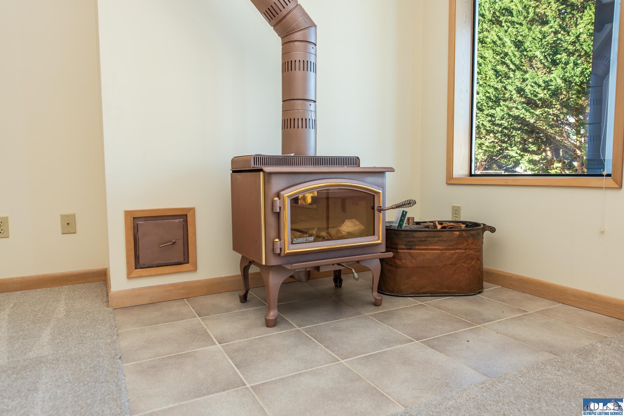 Sequim, Washington, 98382, United States, 3 Bedrooms Bedrooms, ,3 BathroomsBathrooms,Residential,Active,1967309