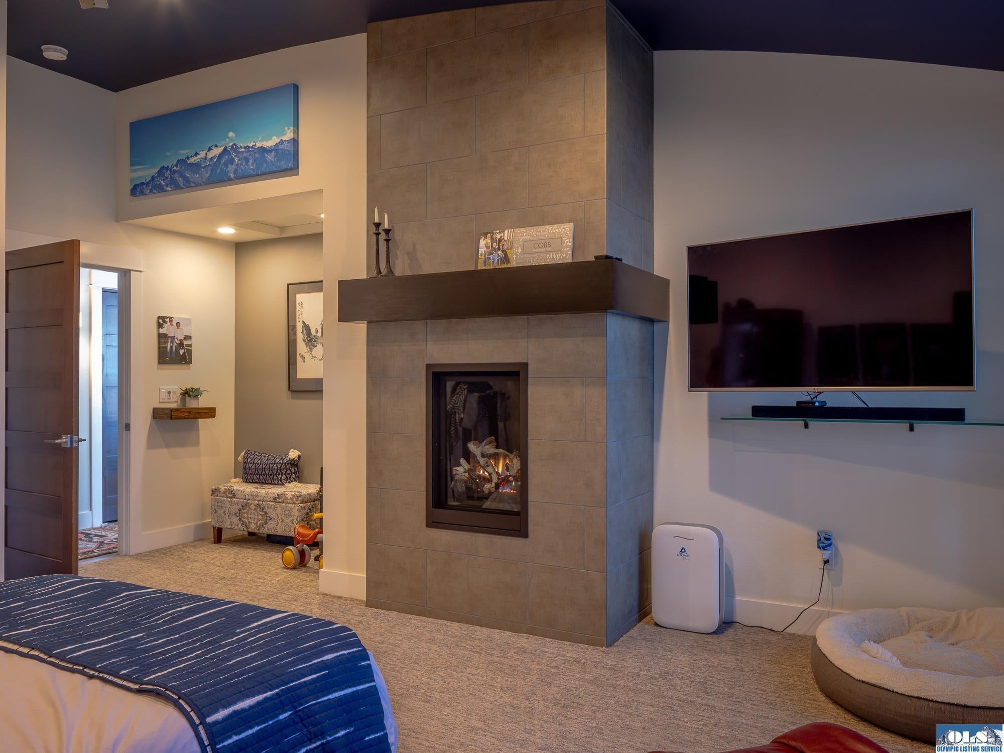 Sequim, Washington, 98382, United States, 4 Bedrooms Bedrooms, ,5 BathroomsBathrooms,Residential,Active,1808316