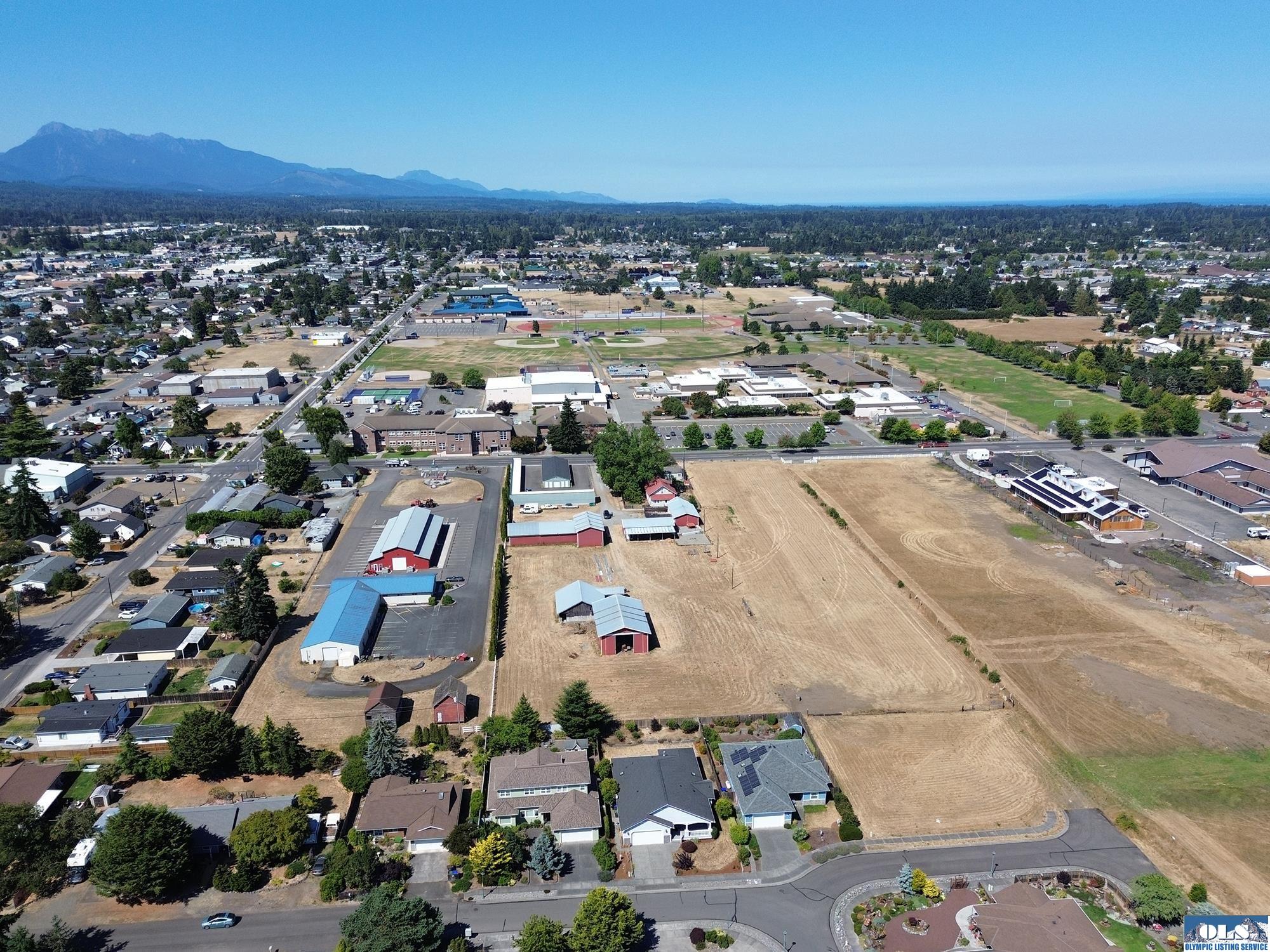 Sequim, Washington, 98382, United States, 7 Bedrooms Bedrooms, ,5 BathroomsBathrooms,Residential,Active,1910145
