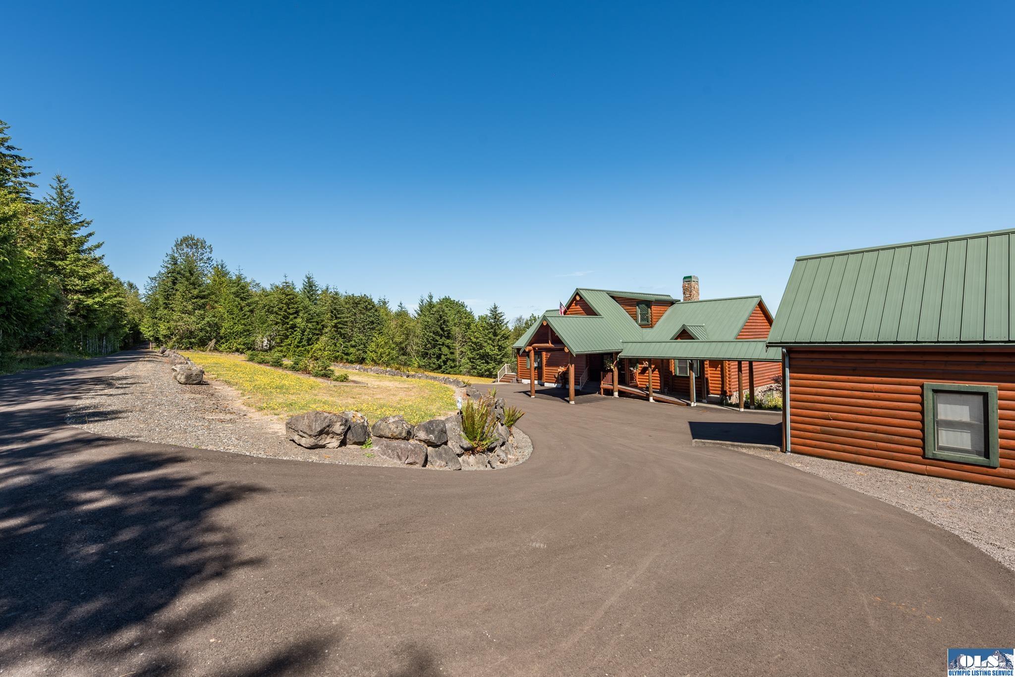 Port Angeles, Washington, 98362, United States, 3 Bedrooms Bedrooms, ,4 BathroomsBathrooms,Residential,Active,1808317