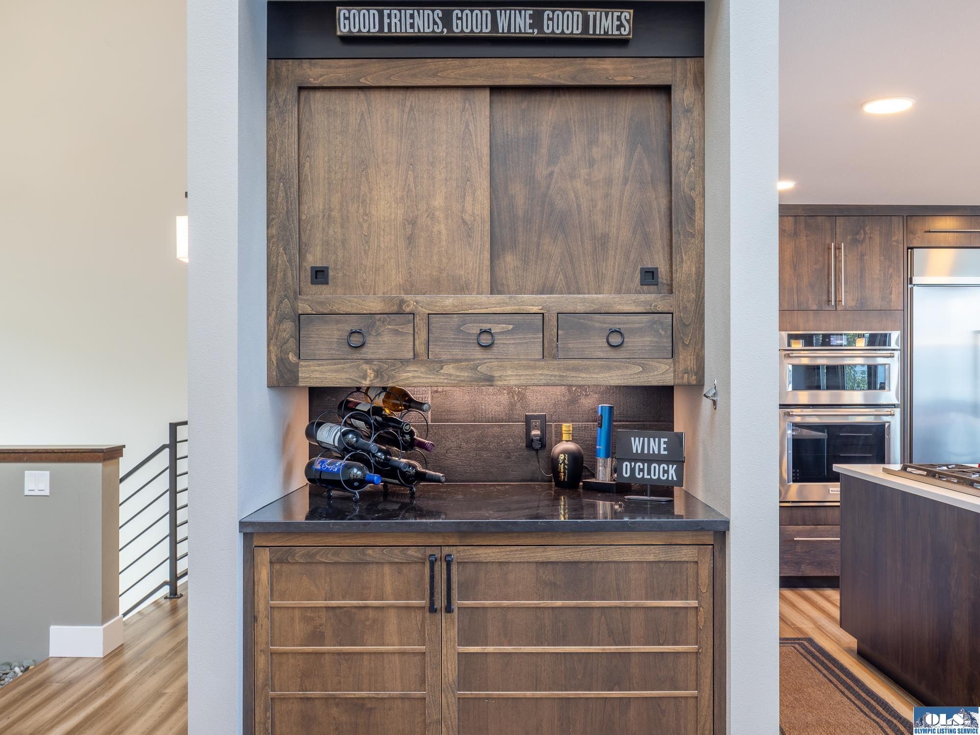 Sequim, Washington, 98382, United States, 4 Bedrooms Bedrooms, ,5 BathroomsBathrooms,Residential,Active,1808316