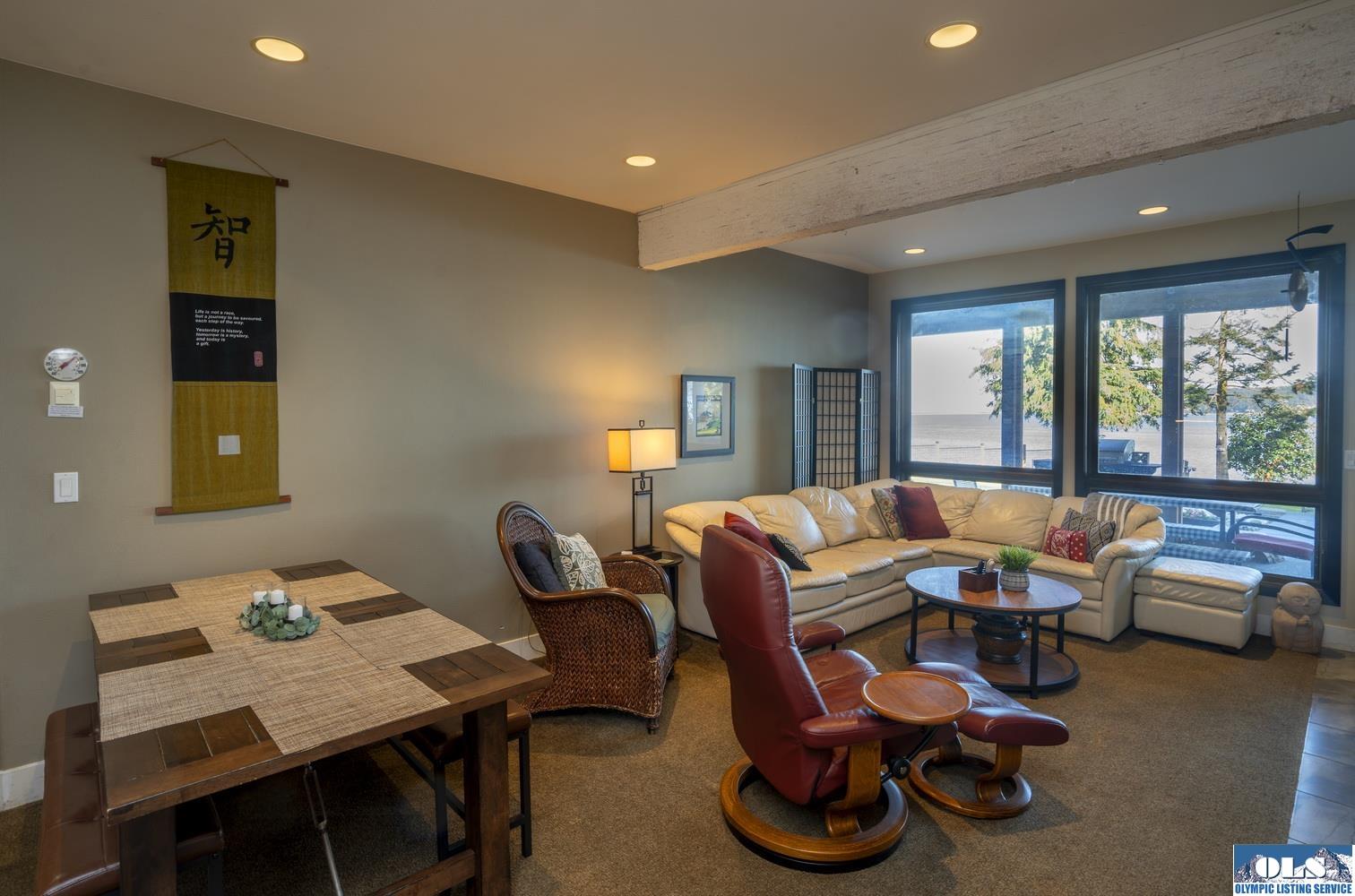 Sequim, Washington, 98382, United States, 4 Bedrooms Bedrooms, ,5 BathroomsBathrooms,Residential,Active,1808316