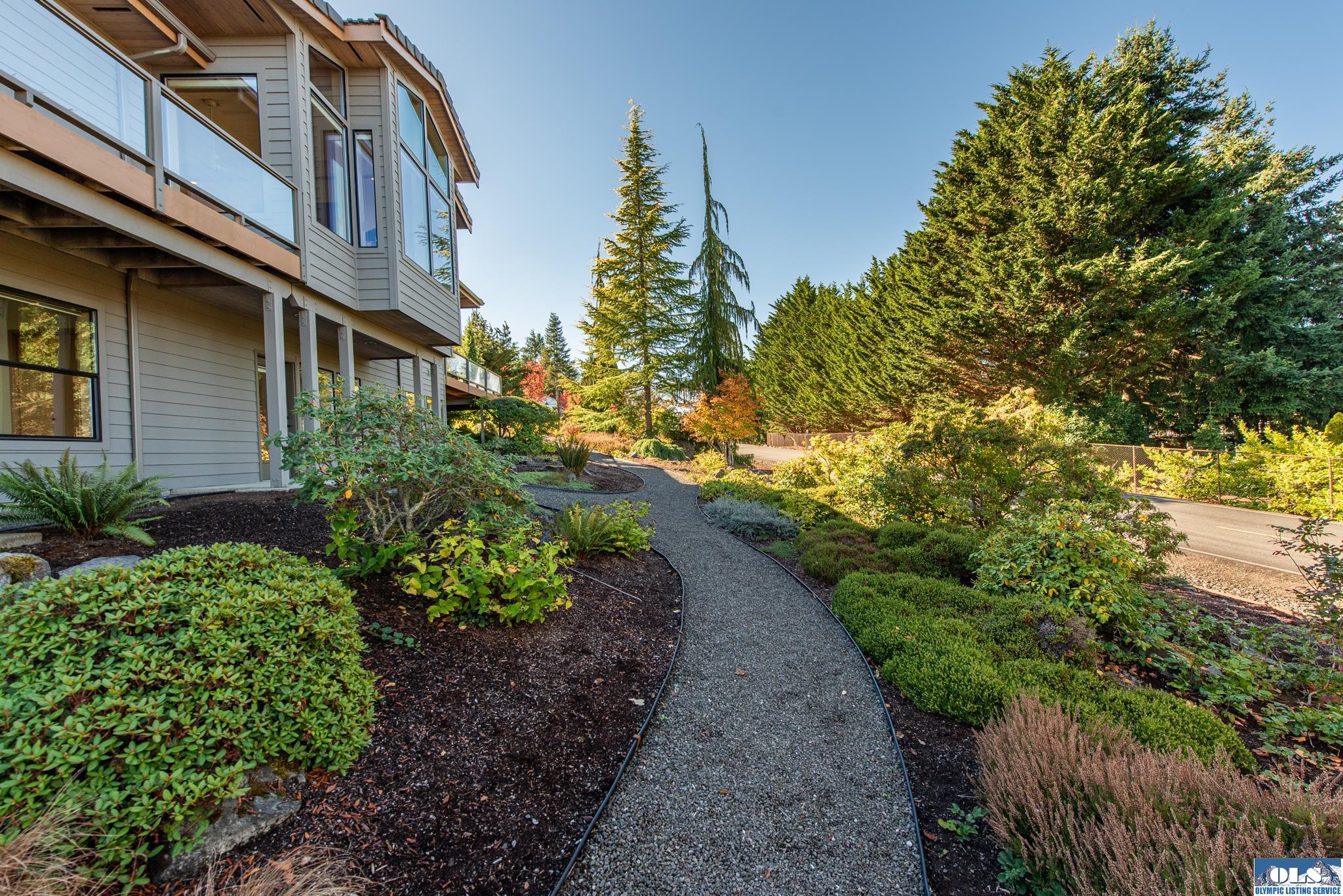 Sequim, Washington, 98382, United States, 3 Bedrooms Bedrooms, ,3 BathroomsBathrooms,Residential,Active,1967309