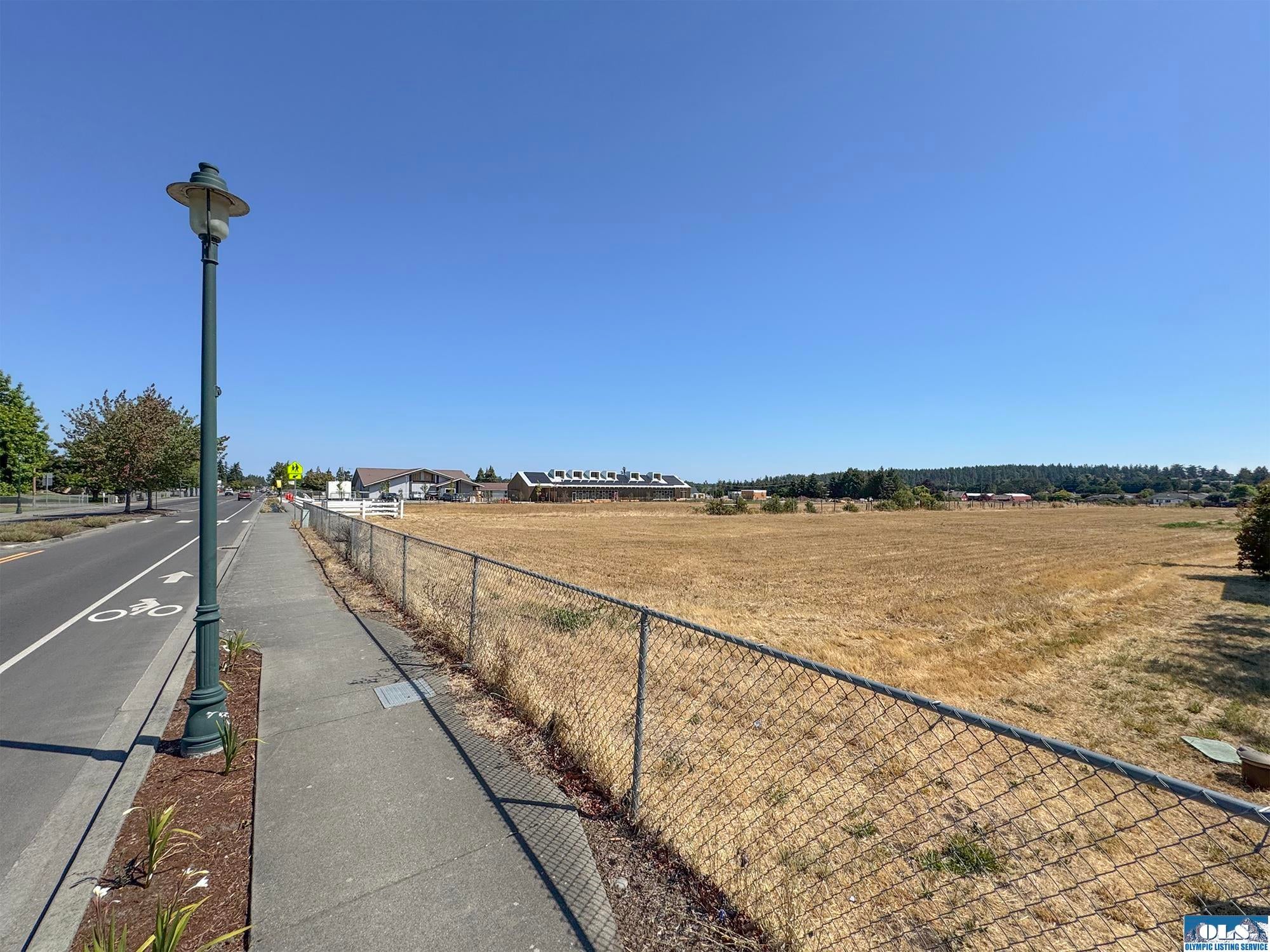 Sequim, Washington, 98382, United States, 7 Bedrooms Bedrooms, ,5 BathroomsBathrooms,Residential,Active,1910145