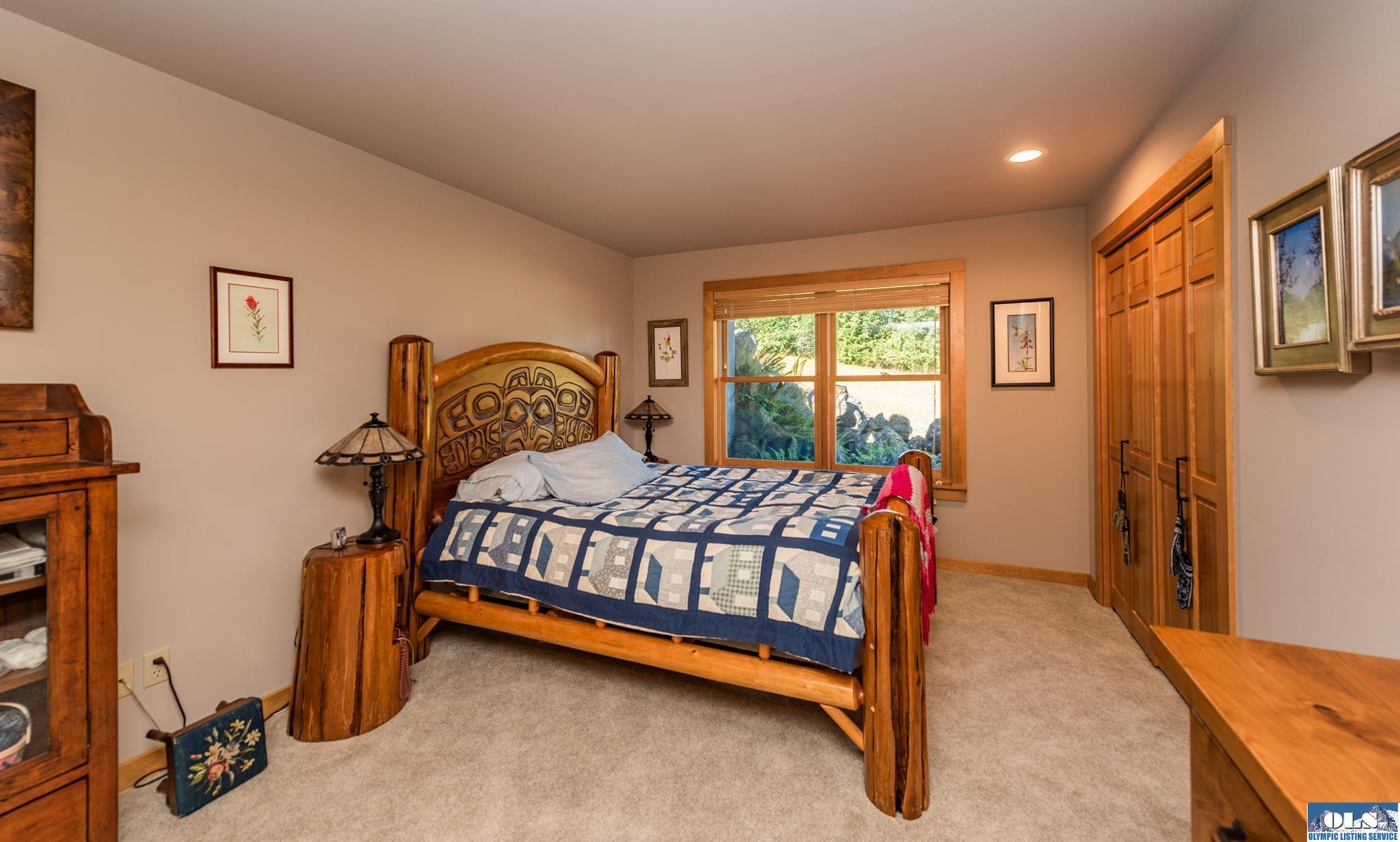 Port Angeles, Washington, 98362, United States, 3 Bedrooms Bedrooms, ,4 BathroomsBathrooms,Residential,Active,1808317