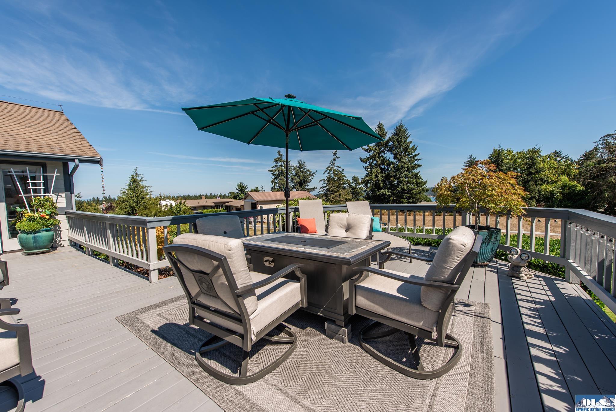 Sequim, Washington, 98382, United States, 3 Bedrooms Bedrooms, ,3 BathroomsBathrooms,Residential,Active,1936602