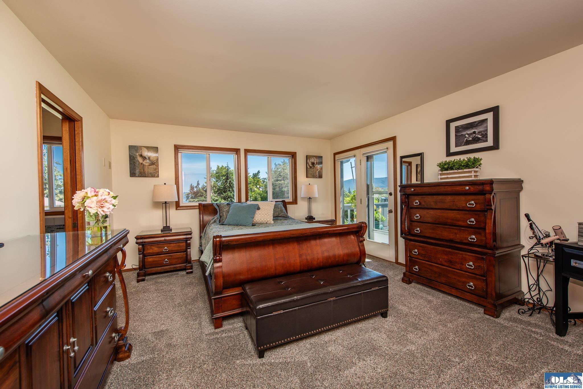 Sequim, Washington, 98382, United States, 3 Bedrooms Bedrooms, ,3 BathroomsBathrooms,Residential,Active,1936602