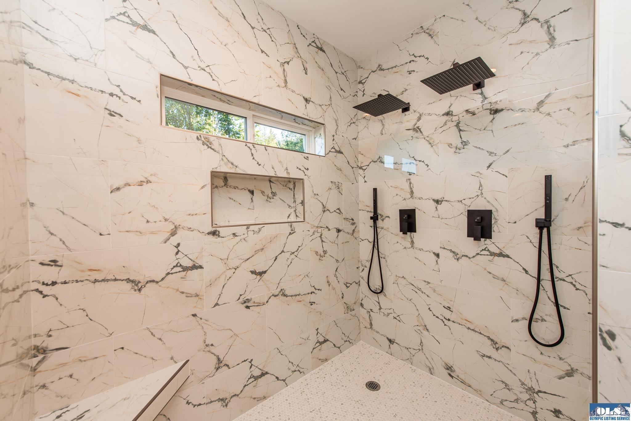 Sequim, Washington, 98382, United States, 3 Bedrooms Bedrooms, ,3 BathroomsBathrooms,Residential,Active,1960163