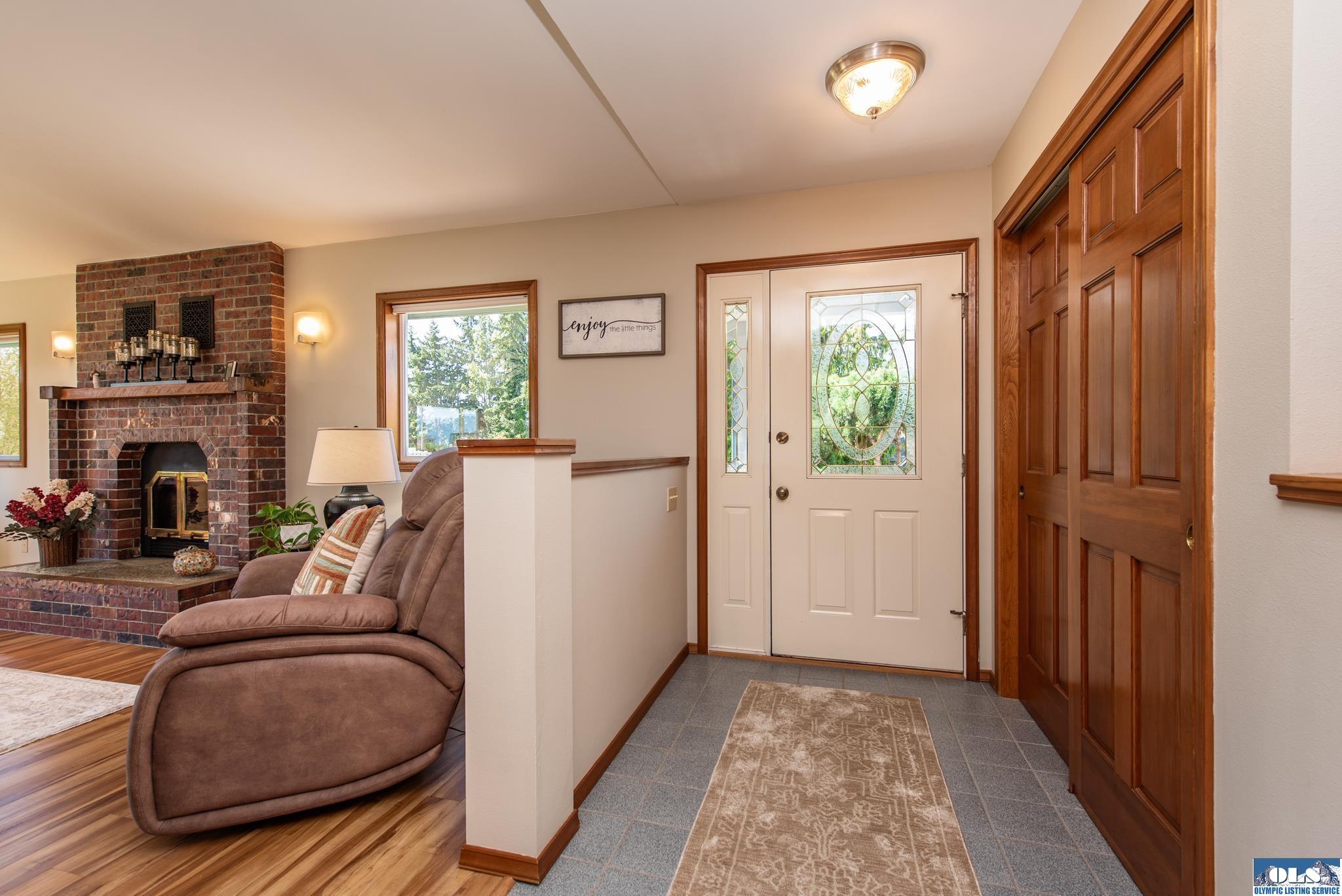 Sequim, Washington, 98382, United States, 3 Bedrooms Bedrooms, ,3 BathroomsBathrooms,Residential,Active,1936602