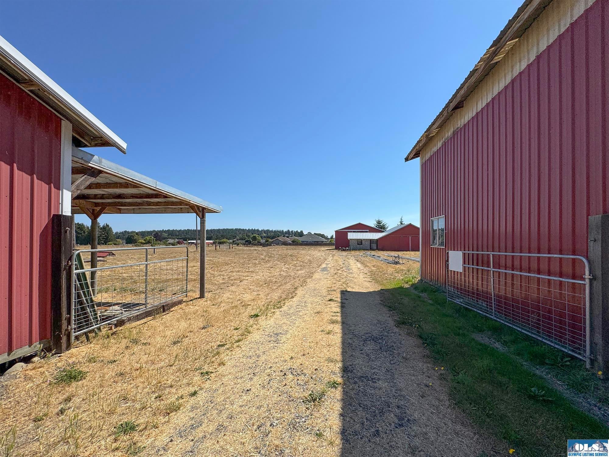 Sequim, Washington, 98382, United States, 7 Bedrooms Bedrooms, ,5 BathroomsBathrooms,Residential,Active,1910145