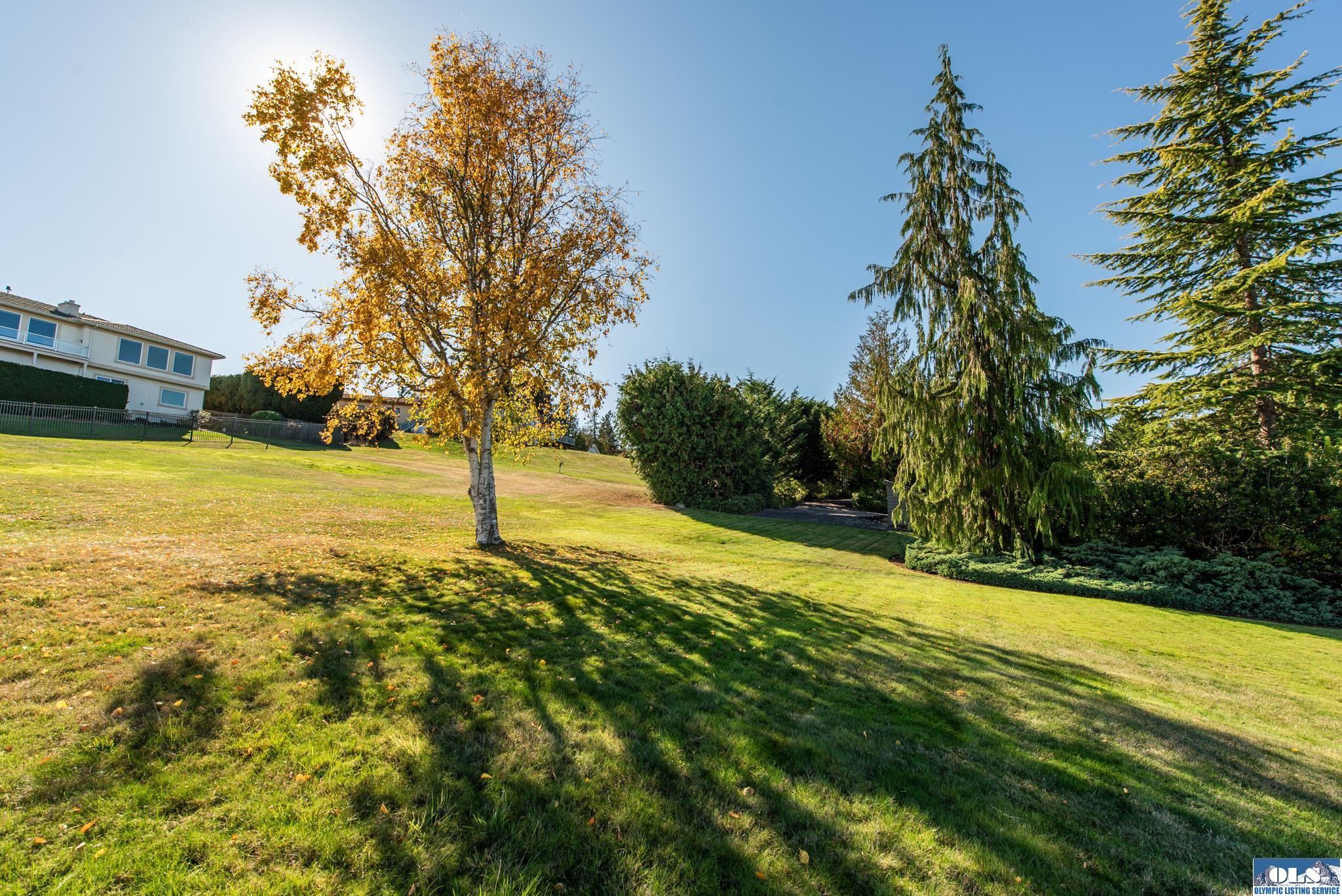 Sequim, Washington, 98382, United States, 3 Bedrooms Bedrooms, ,3 BathroomsBathrooms,Residential,Active,1967309