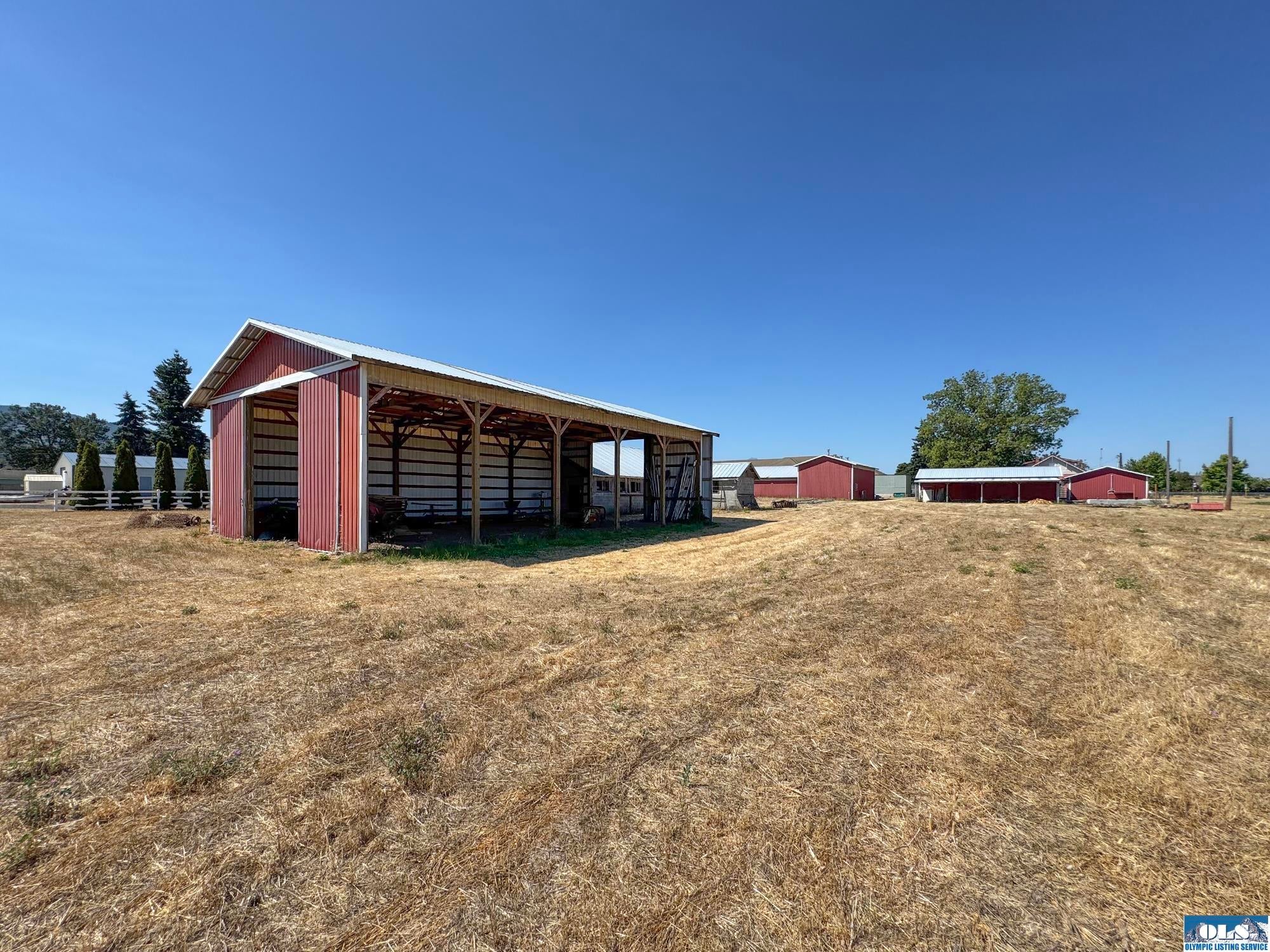 Sequim, Washington, 98382, United States, 7 Bedrooms Bedrooms, ,5 BathroomsBathrooms,Residential,Active,1910145