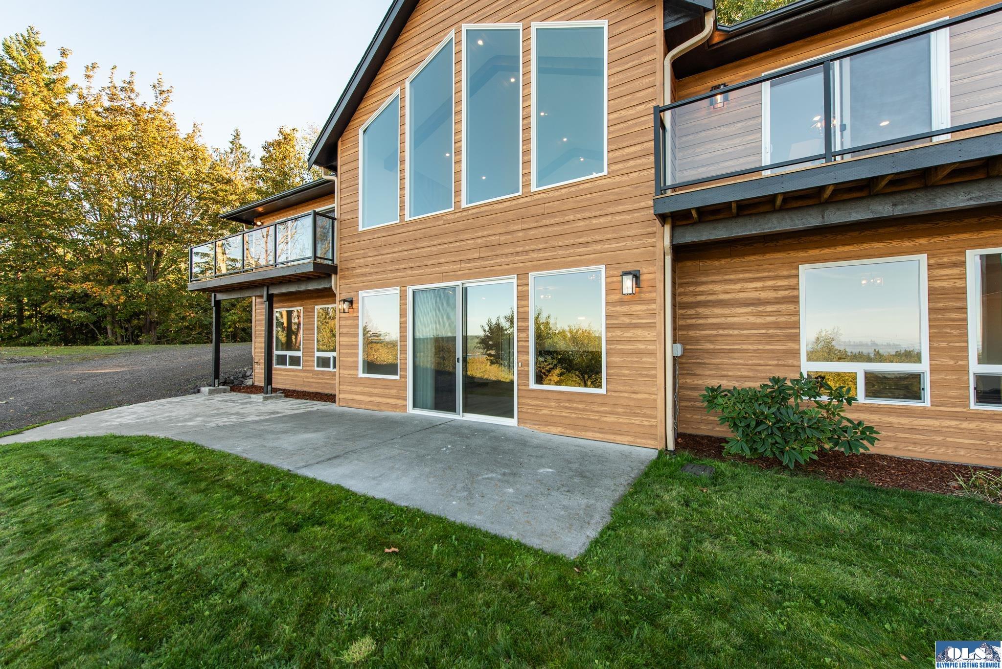 Sequim, Washington, 98382, United States, 3 Bedrooms Bedrooms, ,3 BathroomsBathrooms,Residential,Active,1960163