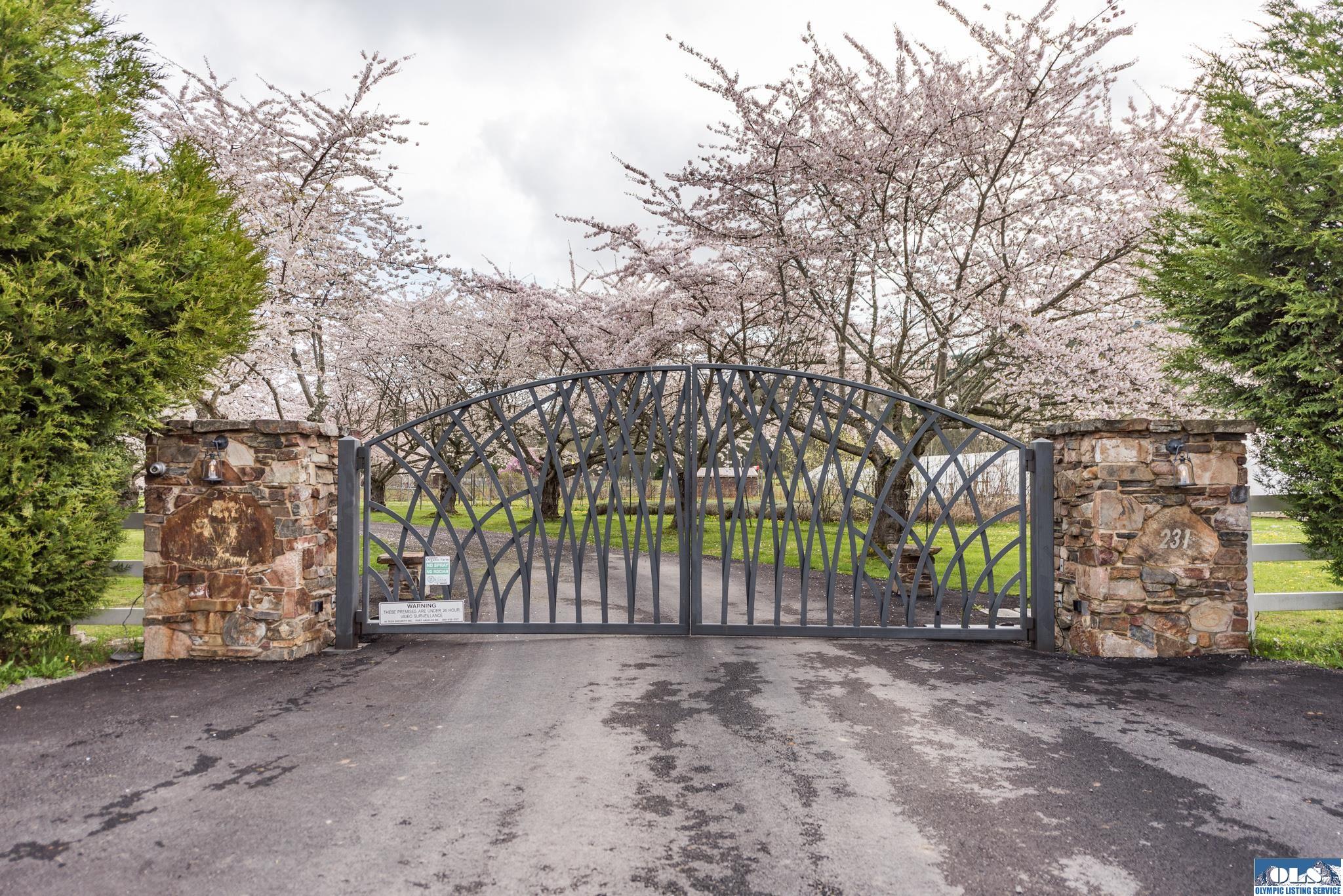 Sequim, Washington, 98382, United States, ,5 BathroomsBathrooms,Residential,Active,1790882