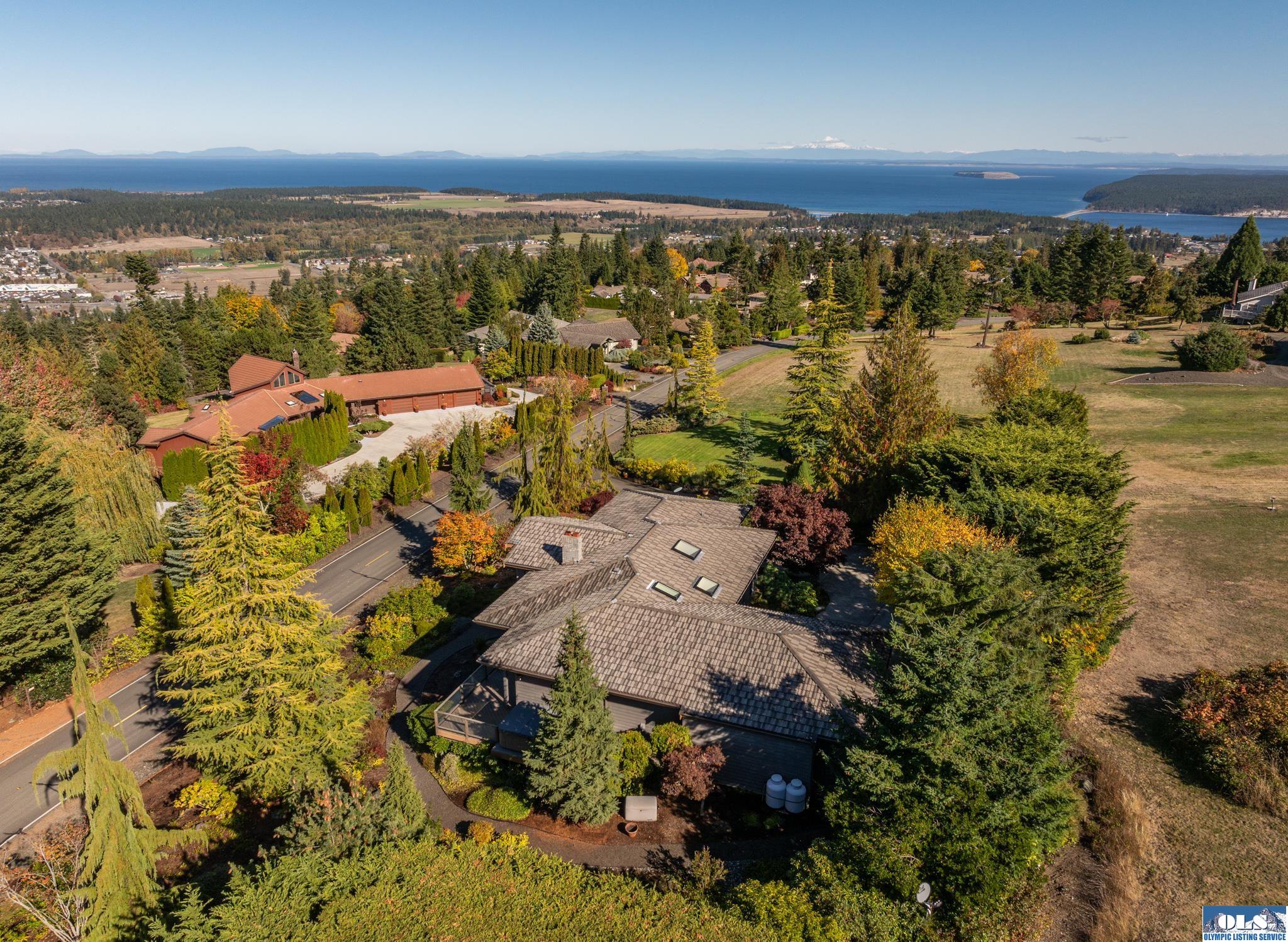 Sequim, Washington, 98382, United States, 3 Bedrooms Bedrooms, ,3 BathroomsBathrooms,Residential,Active,1967309