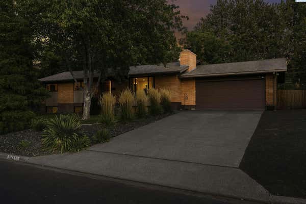 2142 HOXIE AVE, RICHLAND, WA 99354 - Image 1