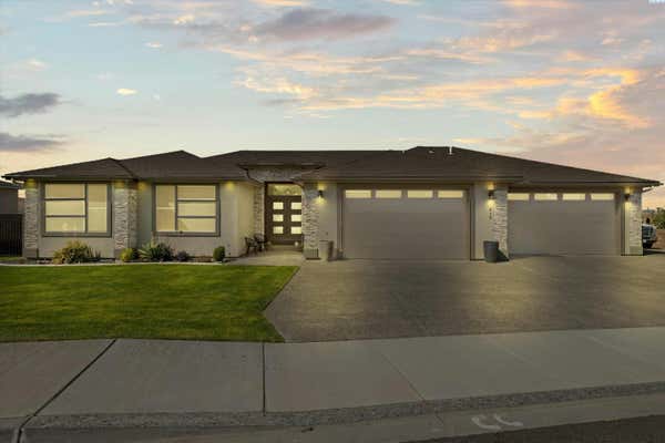 517 THEBES ST, WEST RICHLAND, WA 99353 - Image 1