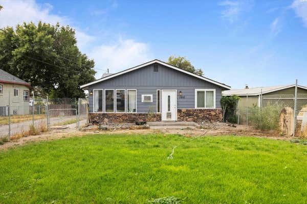 1910 E 3RD AVE, KENNEWICK, WA 99337 - Image 1