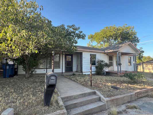 304 NORMANDY ST, SWEETWATER, TX 79556 - Image 1