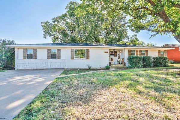 3004 DENISON AVE, SNYDER, TX 79549 - Image 1