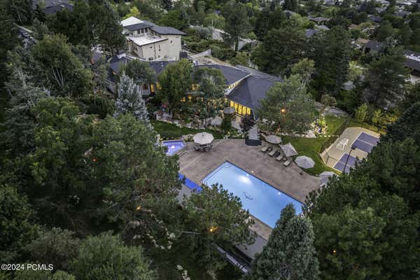 3898 E THOUSAND OAKS CIR, SALT LAKE CITY, UT 84124 - Image 1