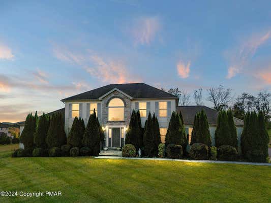 9 FARMSTEAD WAY, MOUNT BETHEL, PA 18343 - Image 1