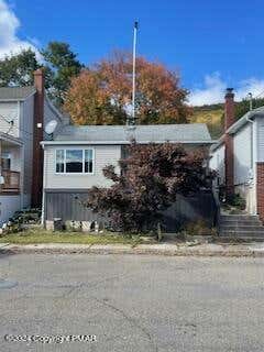 11 W GARIBALDI AVE, NESQUEHONING, PA 18240 - Image 1