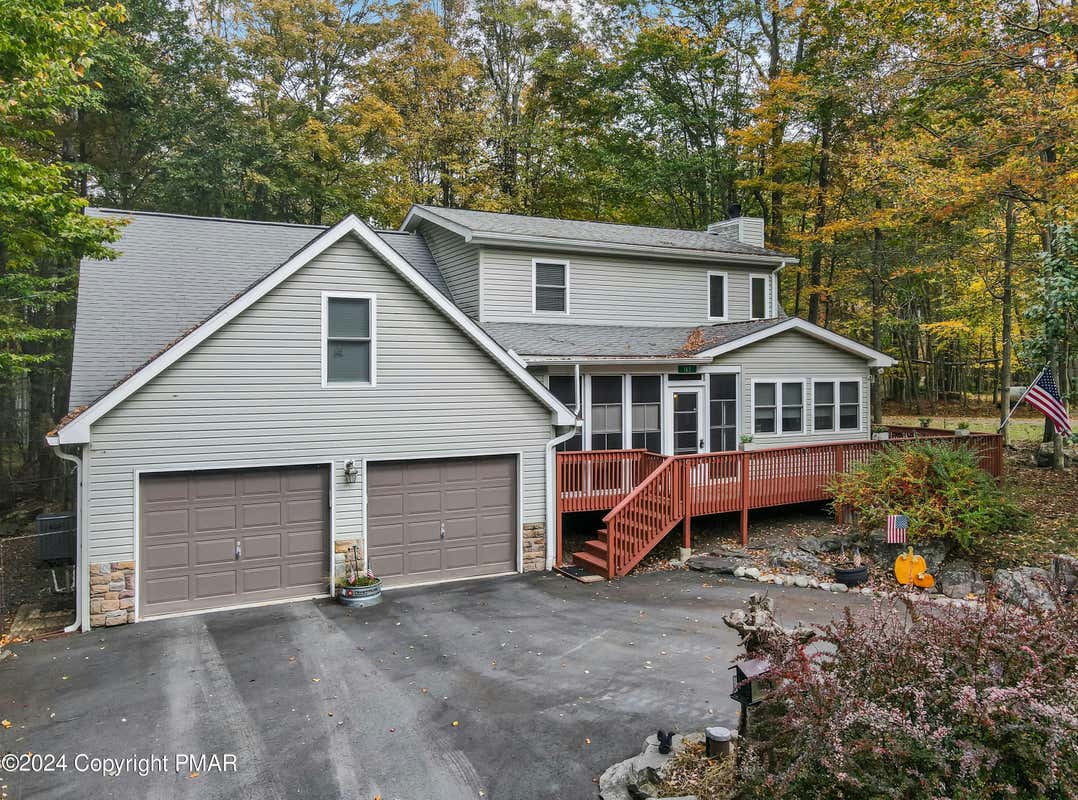 165 PAXINOS DR, POCONO LAKE, PA 18347, photo 1 of 48