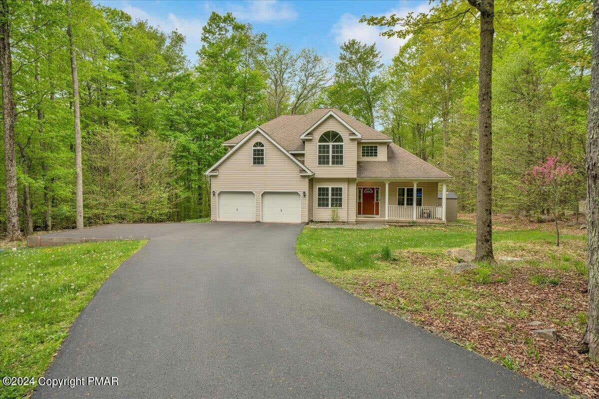 2226 MAPLE LEAF CT, POCONO LAKE, PA 18347, photo 1 of 41