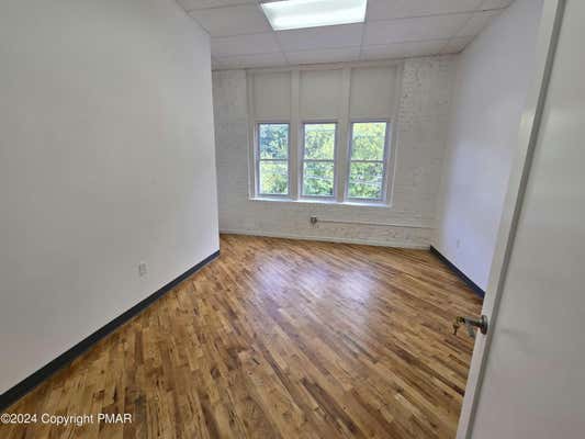 110 PENNSYLVANIA AVE UNIT 202, BANGOR, PA 18013 - Image 1