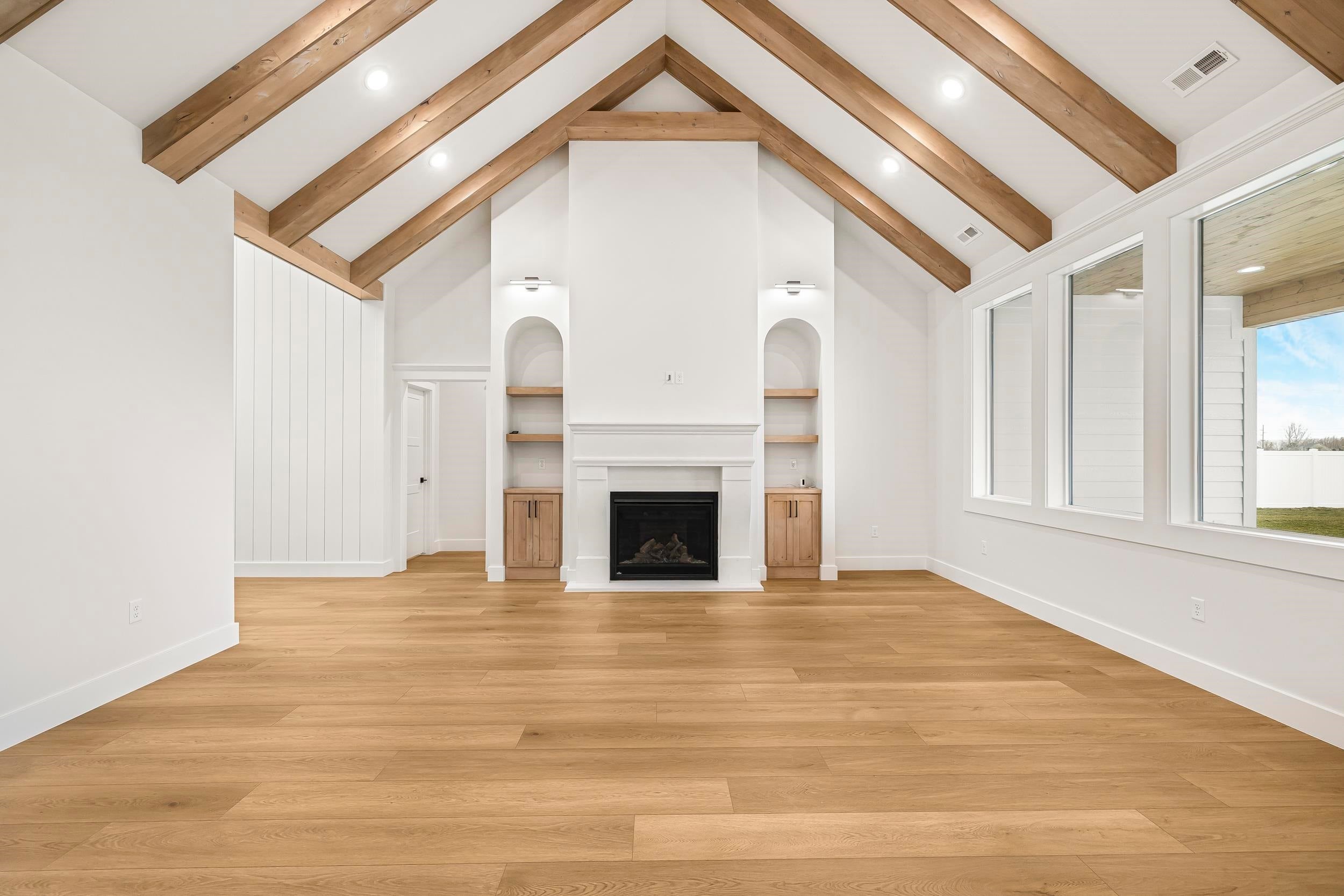 Pocatello, Idaho, 83202, United States, 4 Bedrooms Bedrooms, ,4 BathroomsBathrooms,Residential,Active,1997545