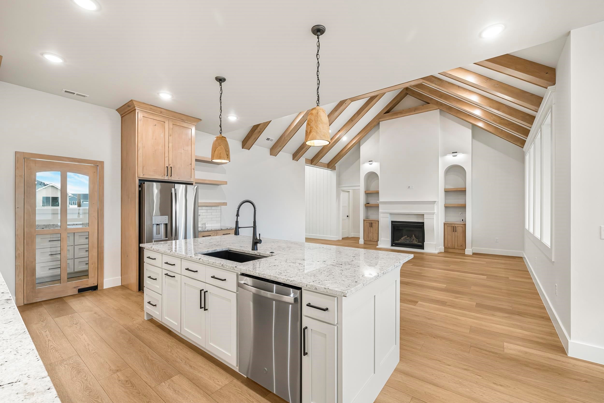 Pocatello, Idaho, 83202, United States, 4 Bedrooms Bedrooms, ,4 BathroomsBathrooms,Residential,Active,1997545