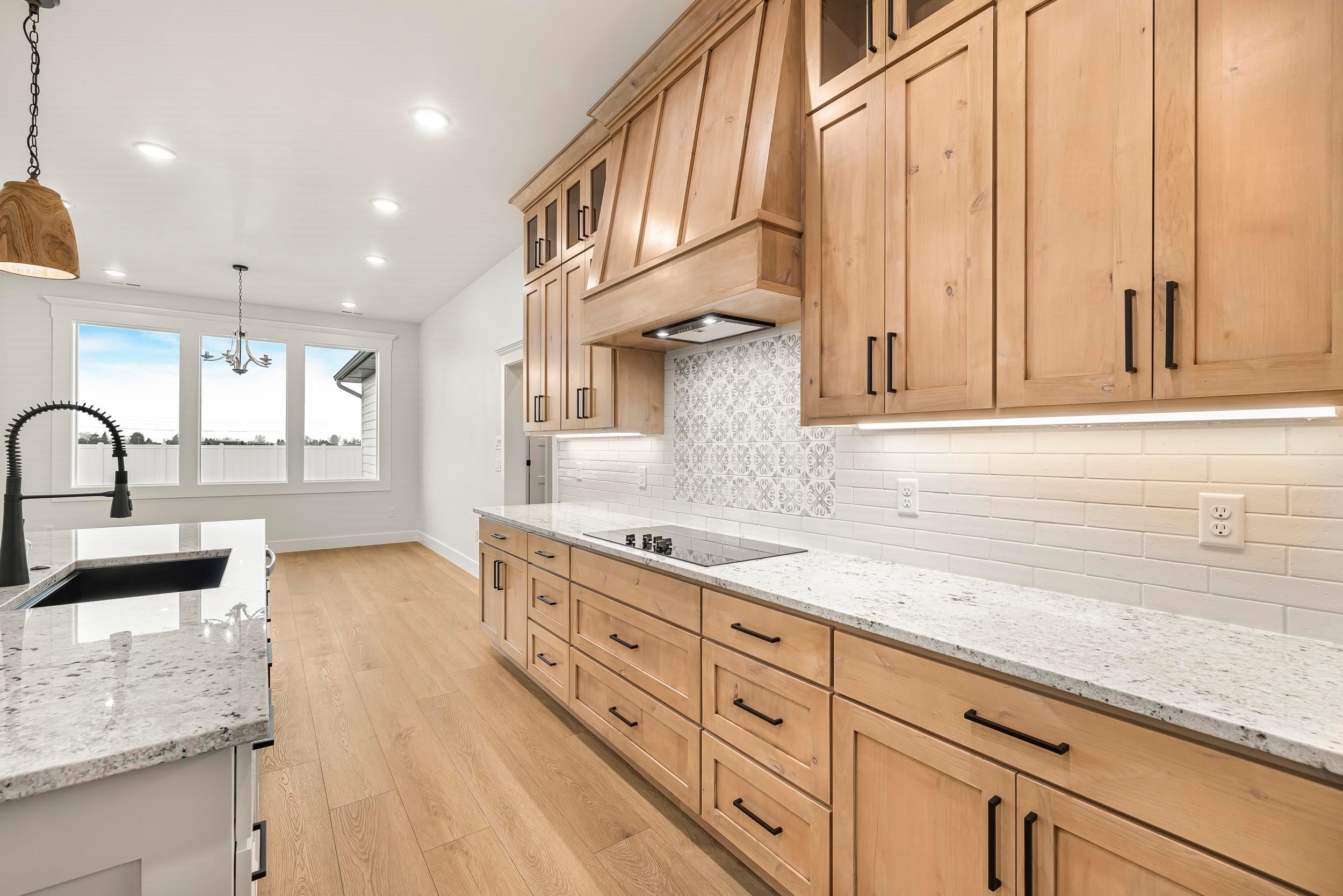 Pocatello, Idaho, 83202, United States, 4 Bedrooms Bedrooms, ,4 BathroomsBathrooms,Residential,Active,1997545