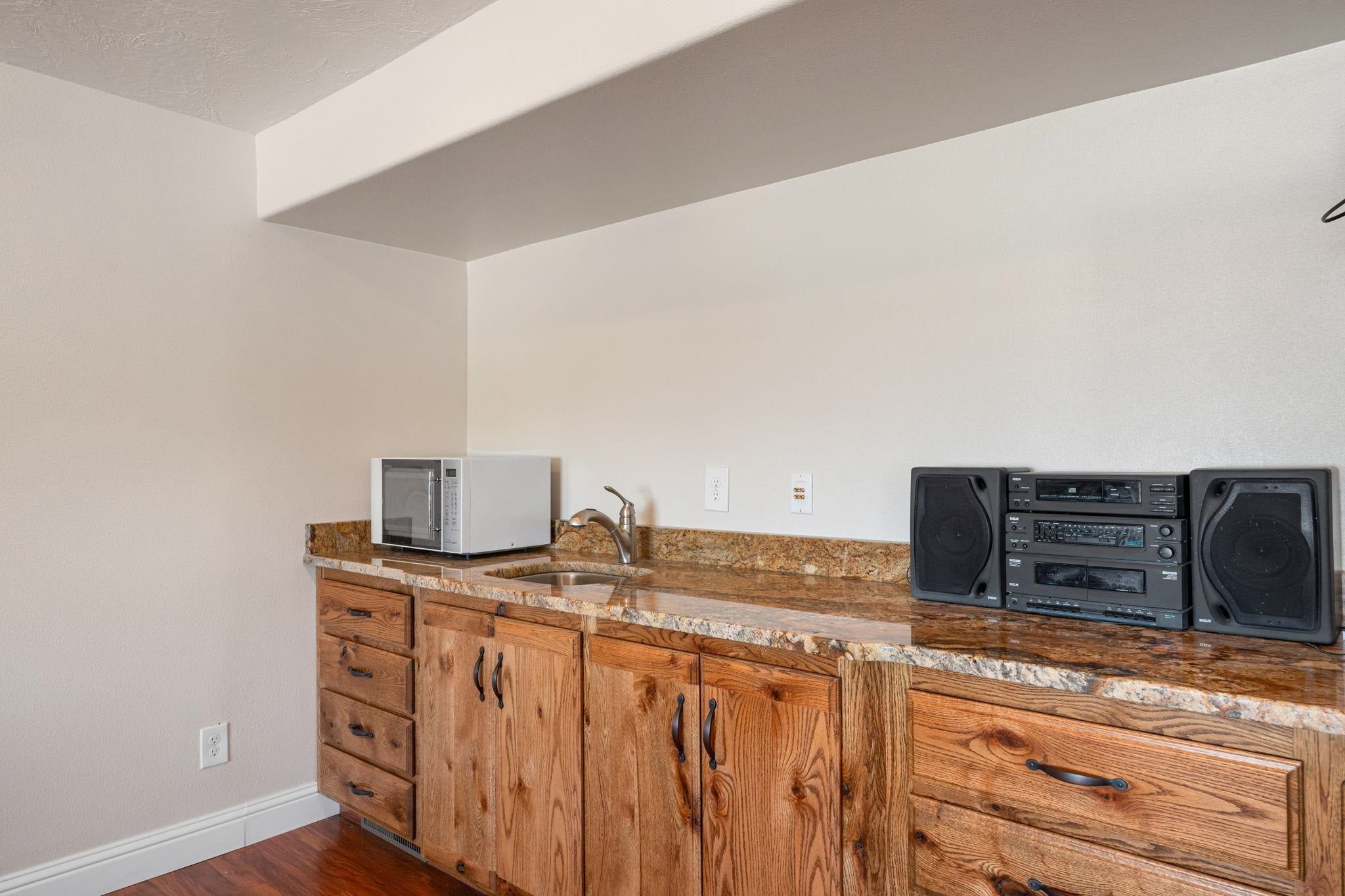 Lava Hot Springs, Idaho, 83246, United States, ,3 BathroomsBathrooms,Residential,Active,1863485