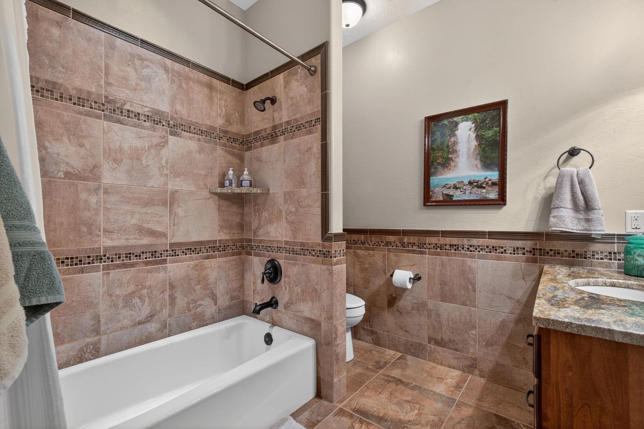 Pocatello, Idaho, 83204, United States, 6 Bedrooms Bedrooms, ,5 BathroomsBathrooms,Residential,Active,2007200