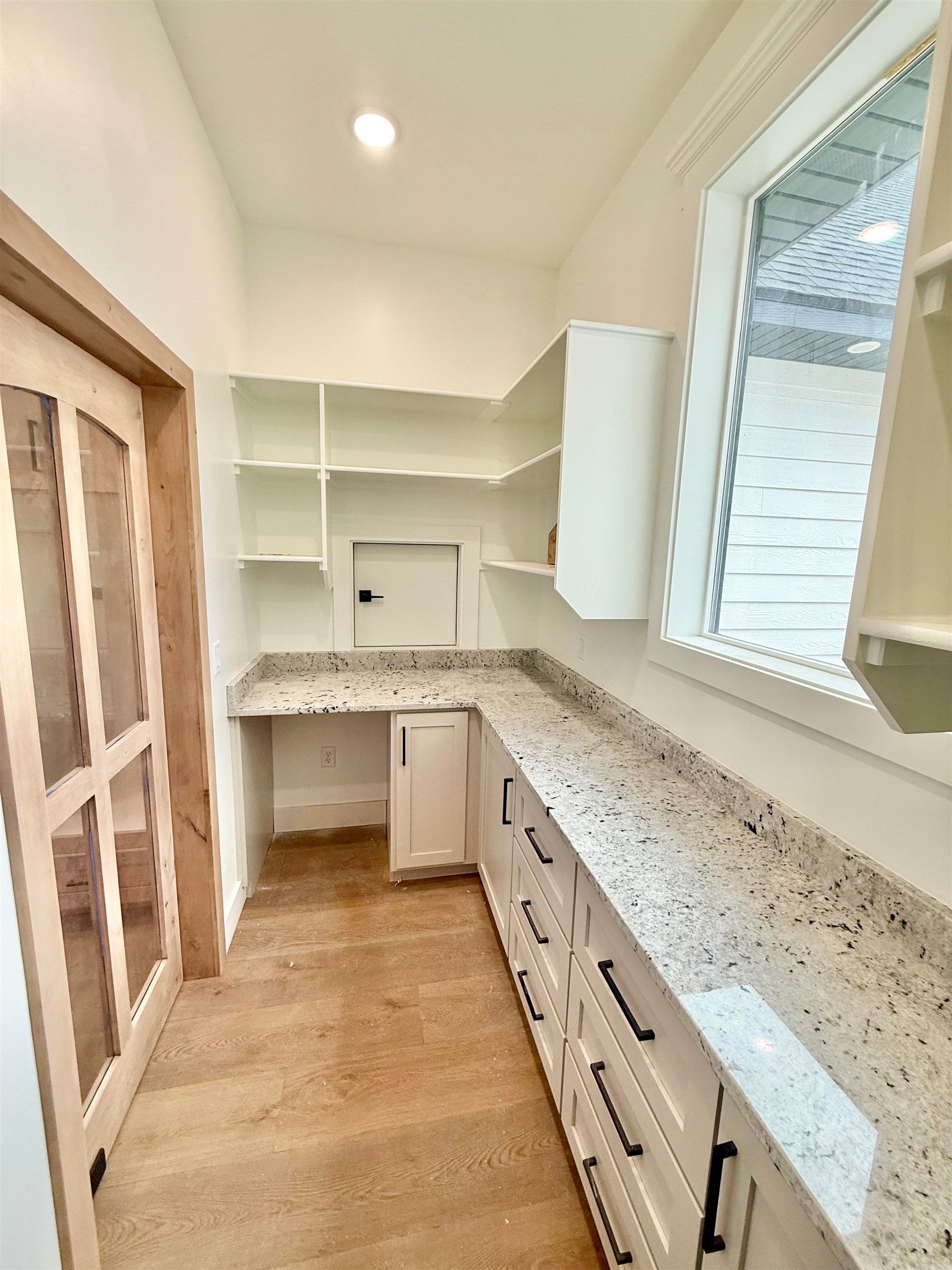 Pocatello, Idaho, 83202, United States, 4 Bedrooms Bedrooms, ,4 BathroomsBathrooms,Residential,Active,1914634