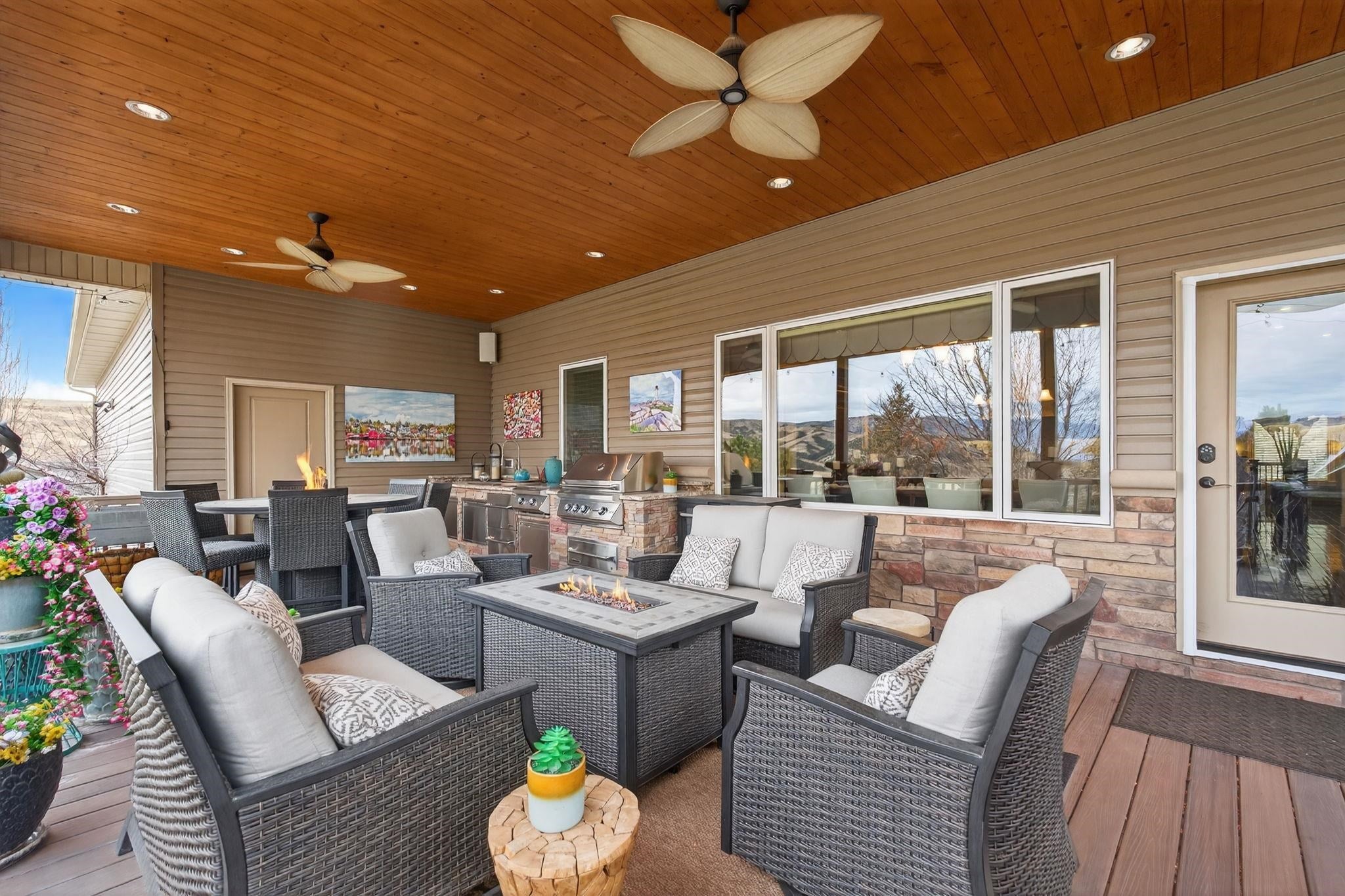 Pocatello, Idaho, 83204, United States, 6 Bedrooms Bedrooms, ,5 BathroomsBathrooms,Residential,Active,2007200