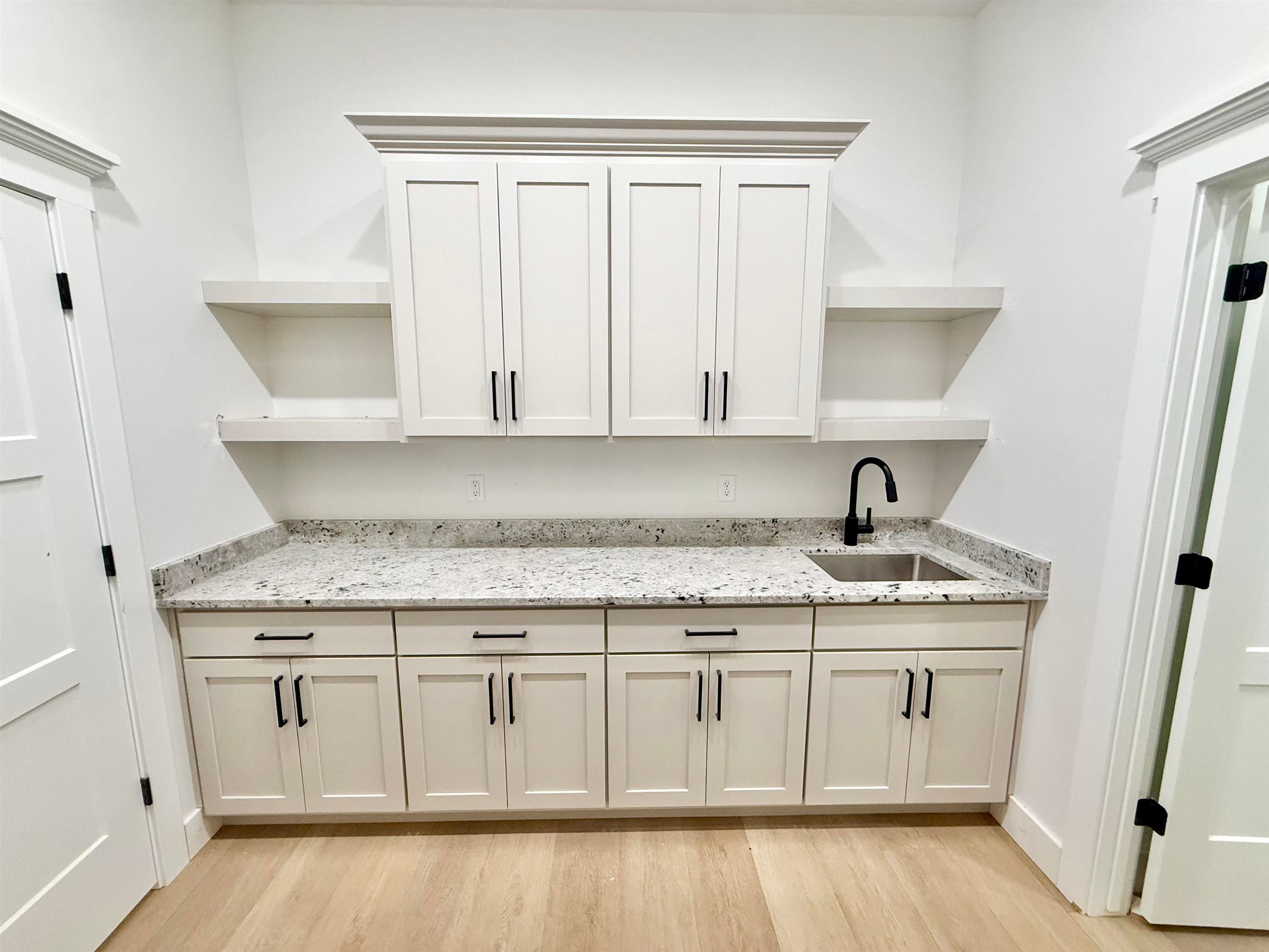 Pocatello, Idaho, 83202, United States, 4 Bedrooms Bedrooms, ,4 BathroomsBathrooms,Residential,Active,1914634